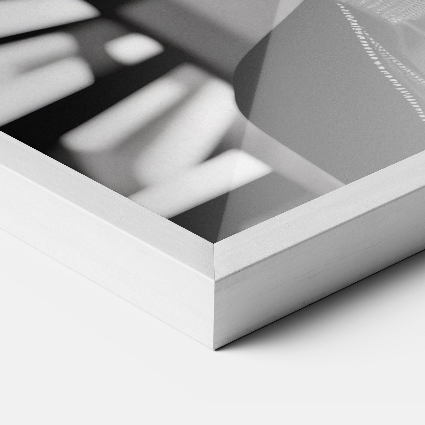 Poster Înrămat Big Black Hat mockup 3