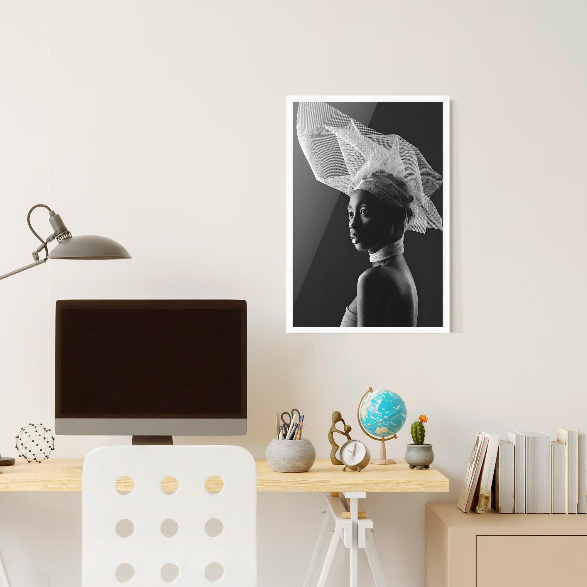 Poster Înrămat Veil Hat Woman mockup 6