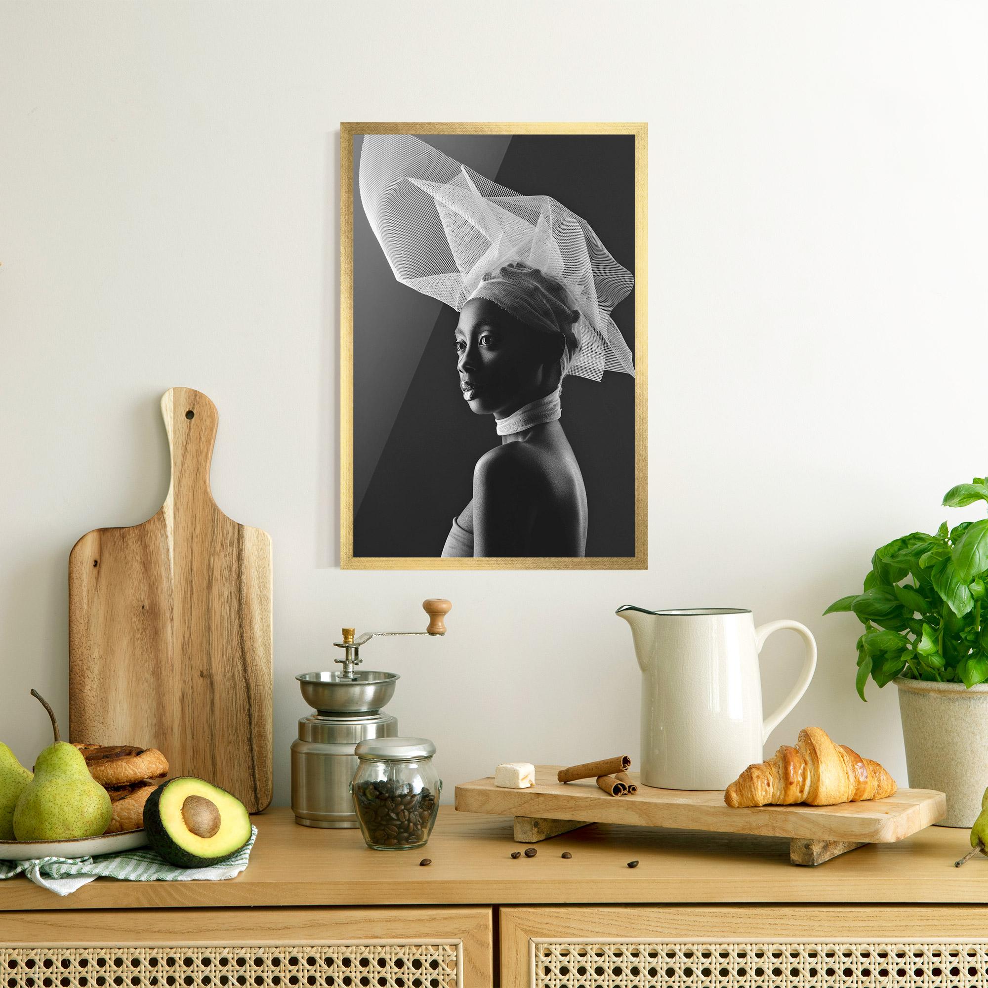 Poster Înrămat Veil Hat Woman mockup 8