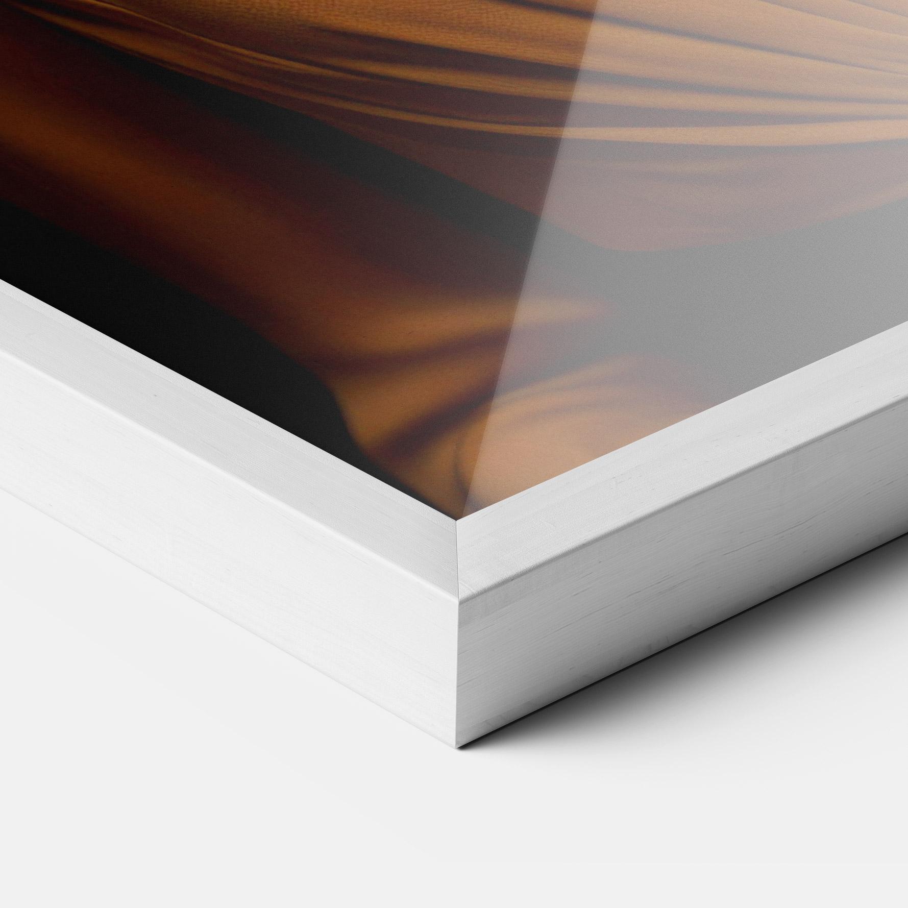 Poster Înrămat Orange Blouse Pearls mockup 3