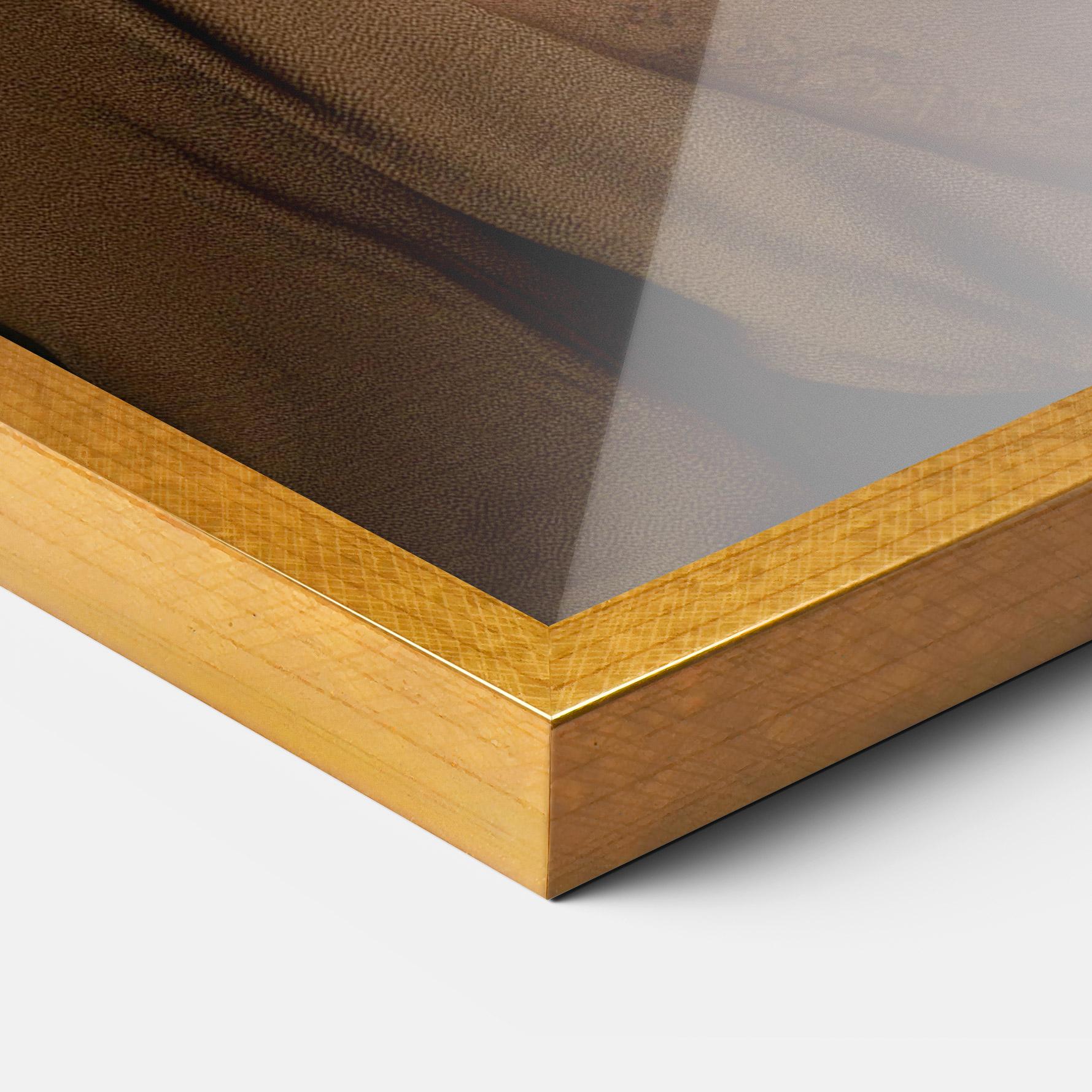 Poster Înrămat Cream Vintage Hat mockup 3