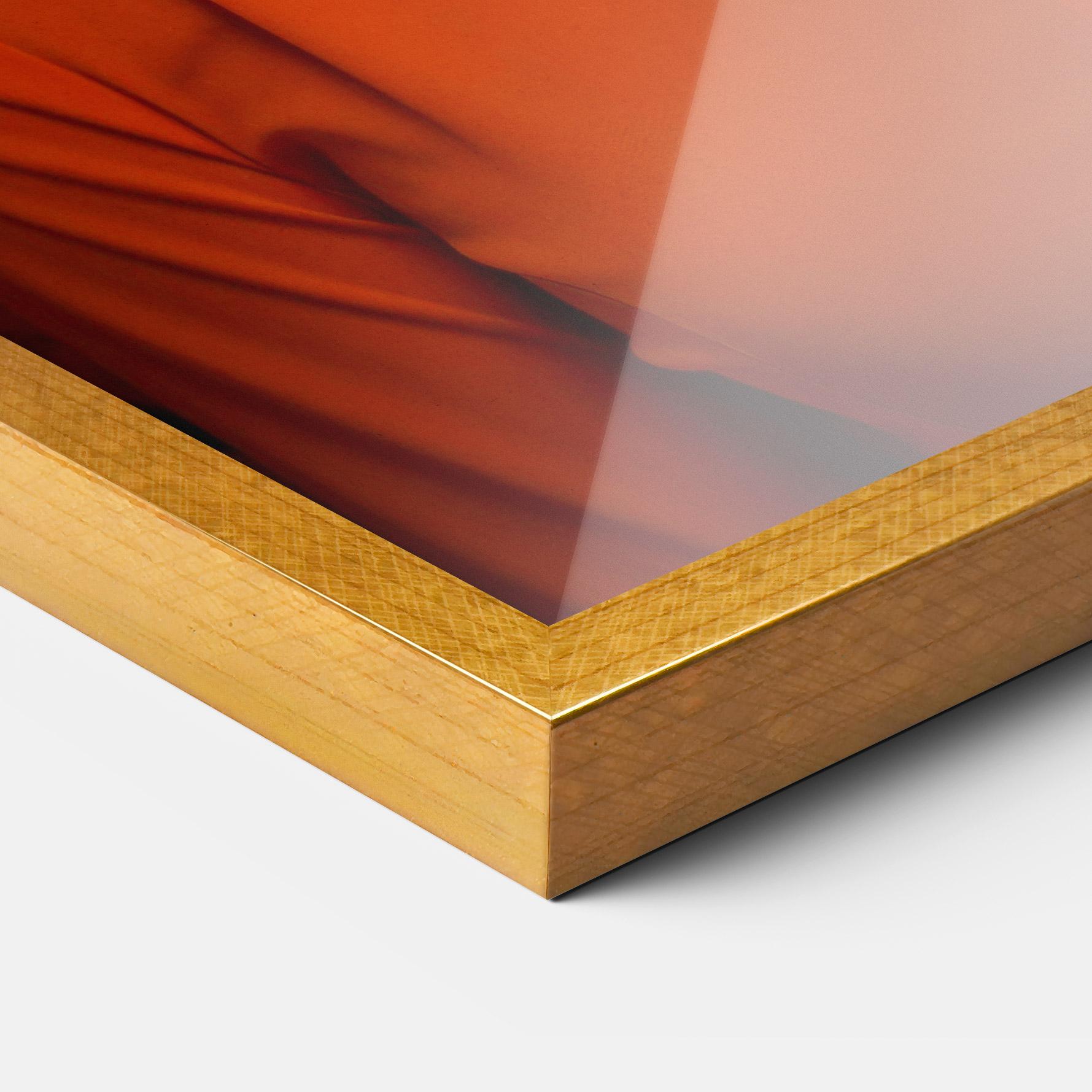 Poster Înrămat Orange Blouse Woman mockup 3