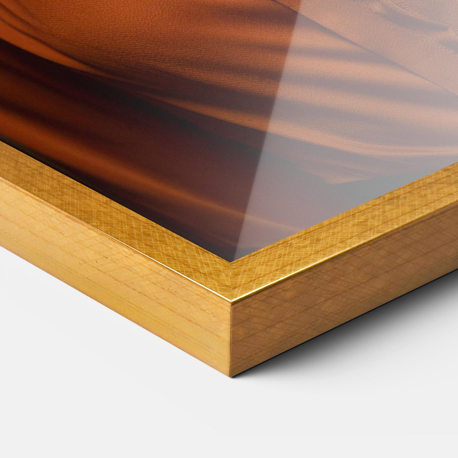 Poster Înrămat Strong Orange Blouse mockup 3