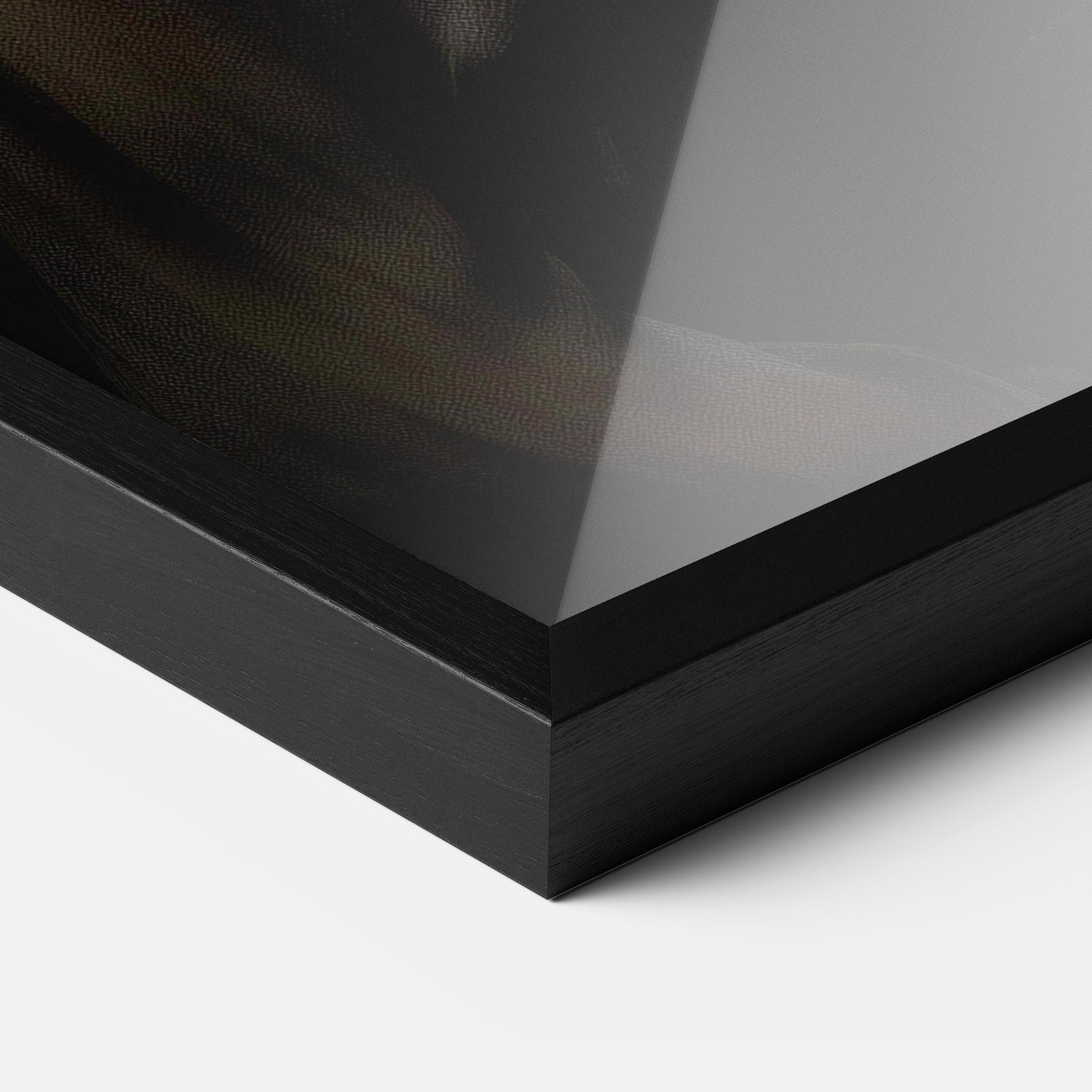 Poster Înrămat Black Vintage Dress mockup 3