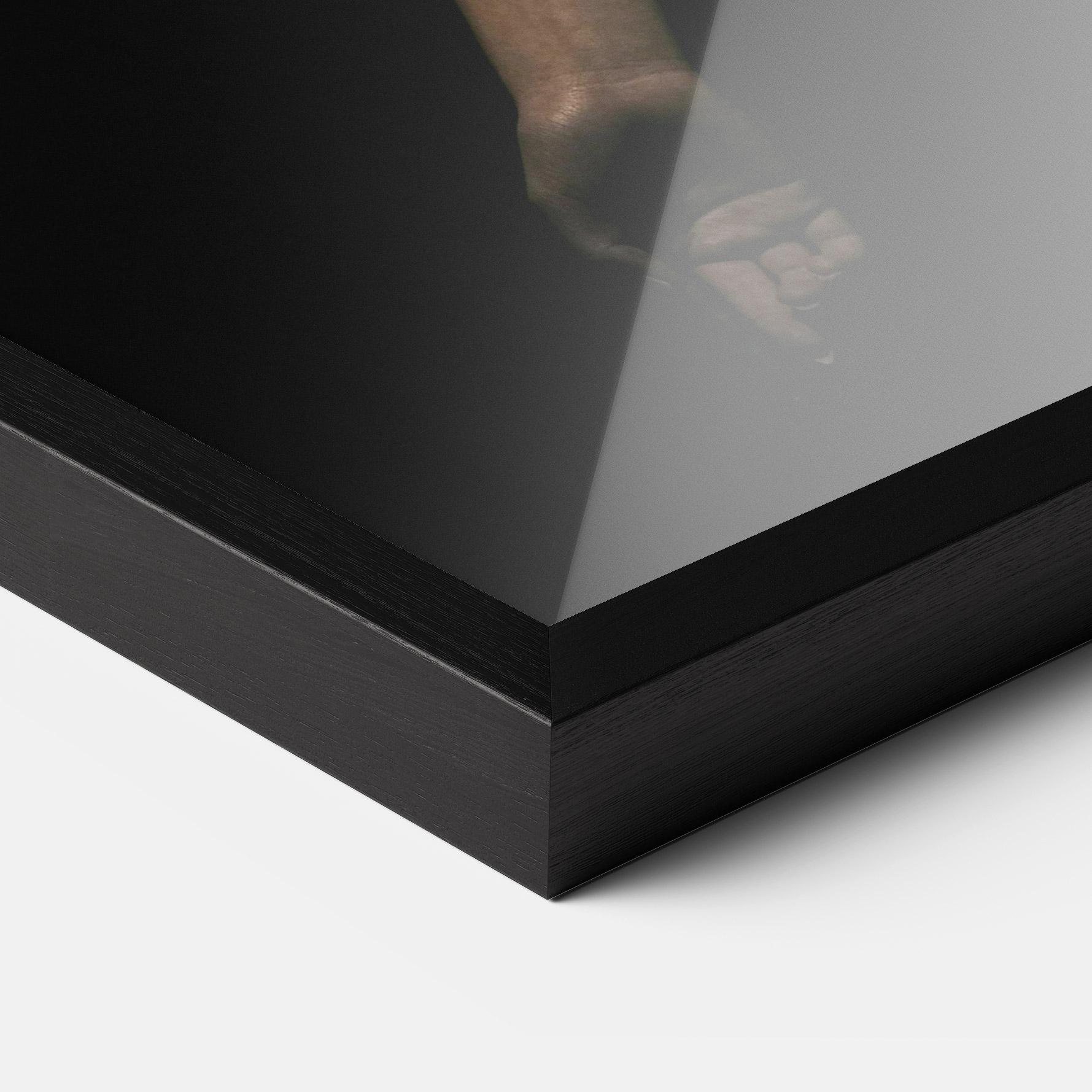 Poster Înrămat Dancing Vintage Clothes mockup 3