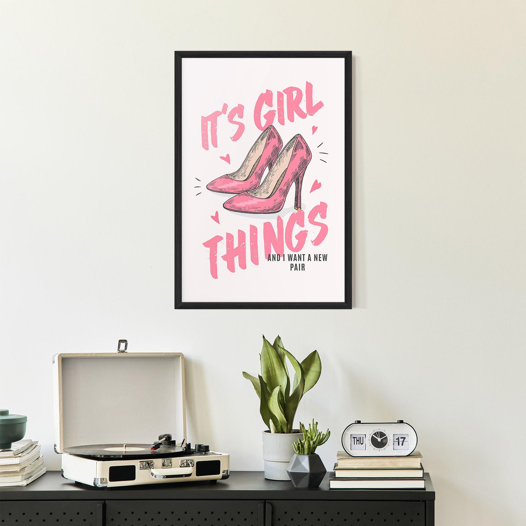 Poster Înrămat Girl Things mockup 2