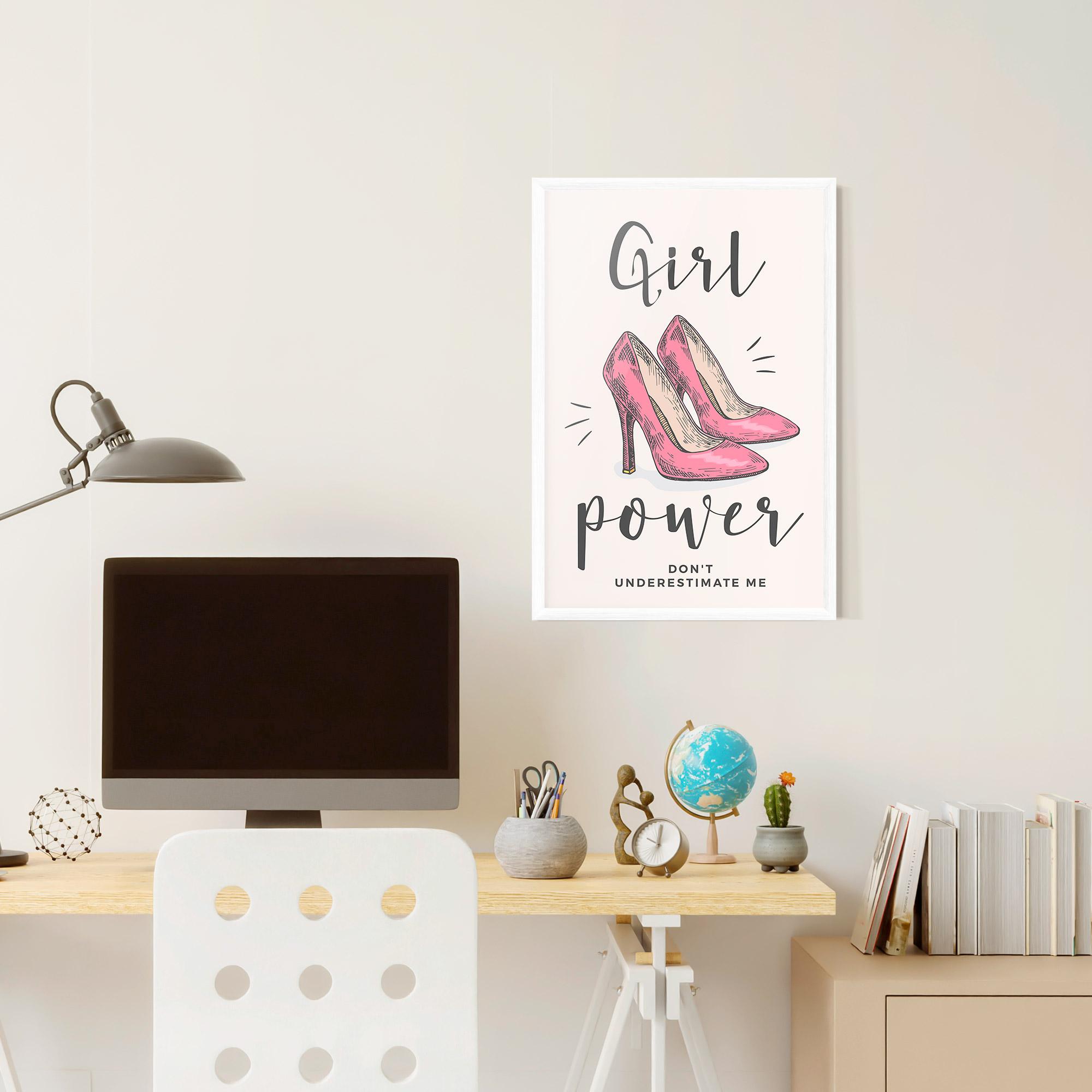 Poster Înrămat Girl Power mockup 6