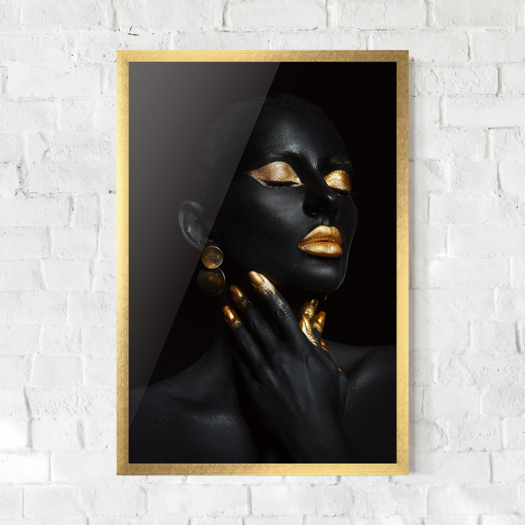 Poster Înrămat Eyelids Gold Makeup mockup 0