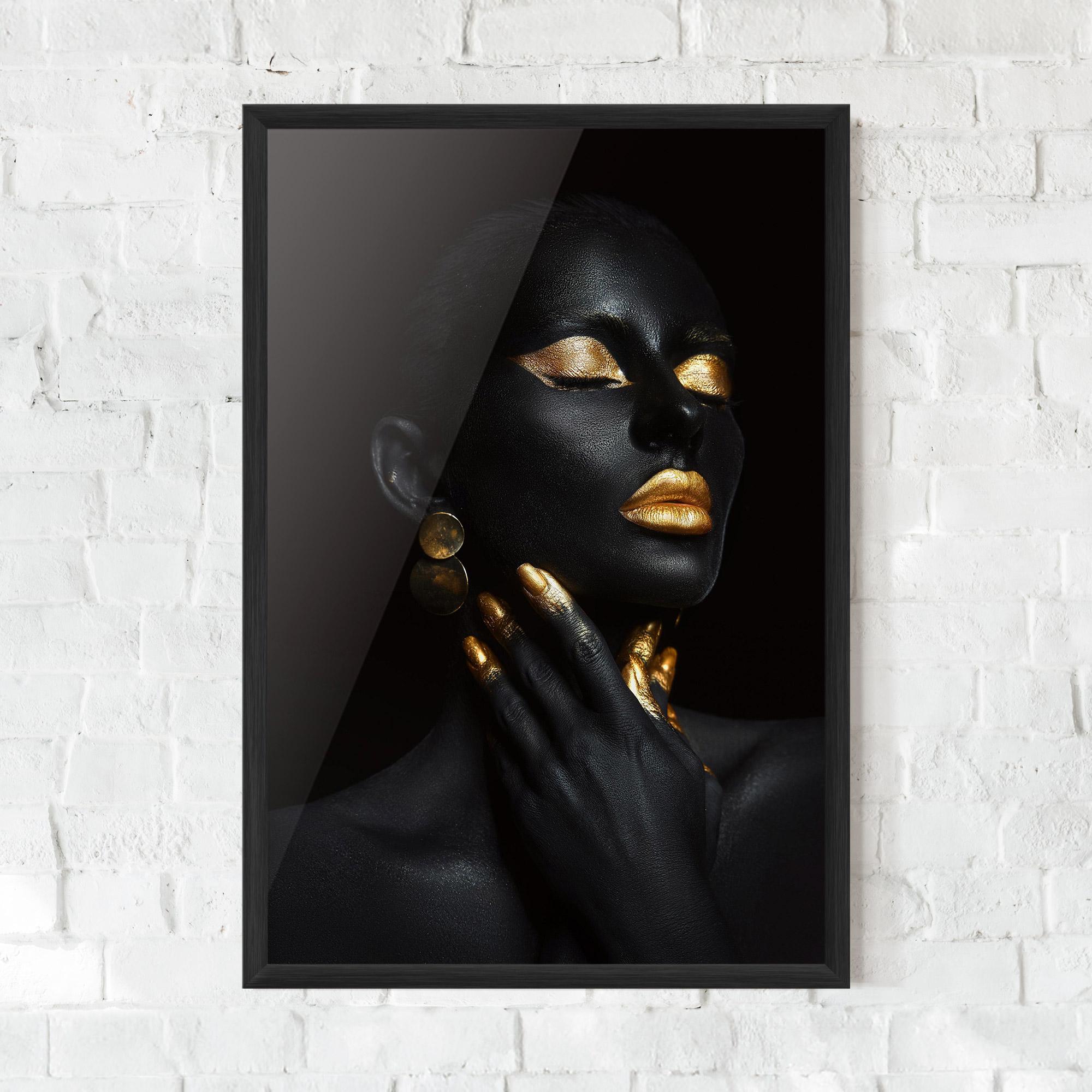 Poster Înrămat Eyelids Gold Makeup mockup 0