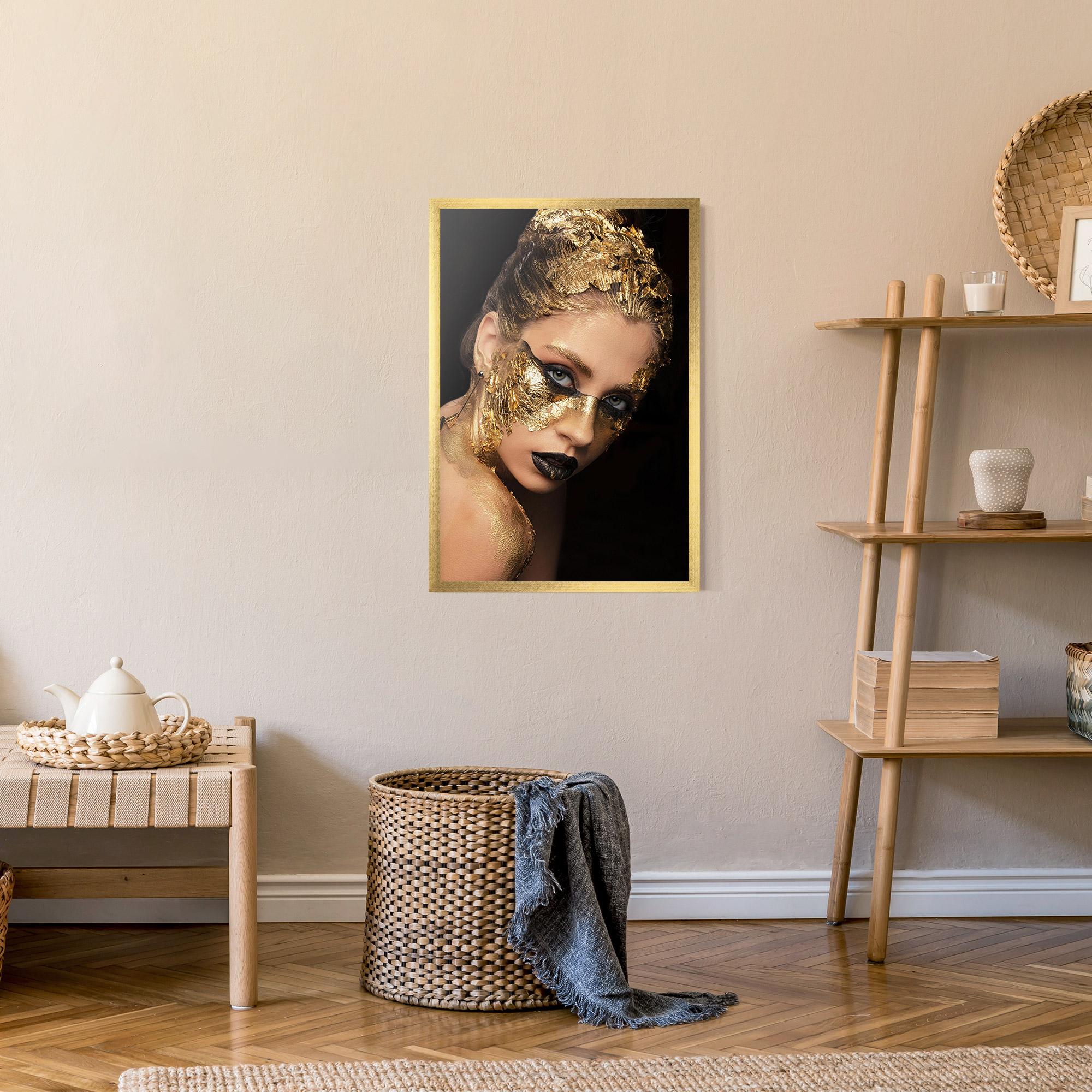 Poster Înrămat Golden Foil Face mockup 9