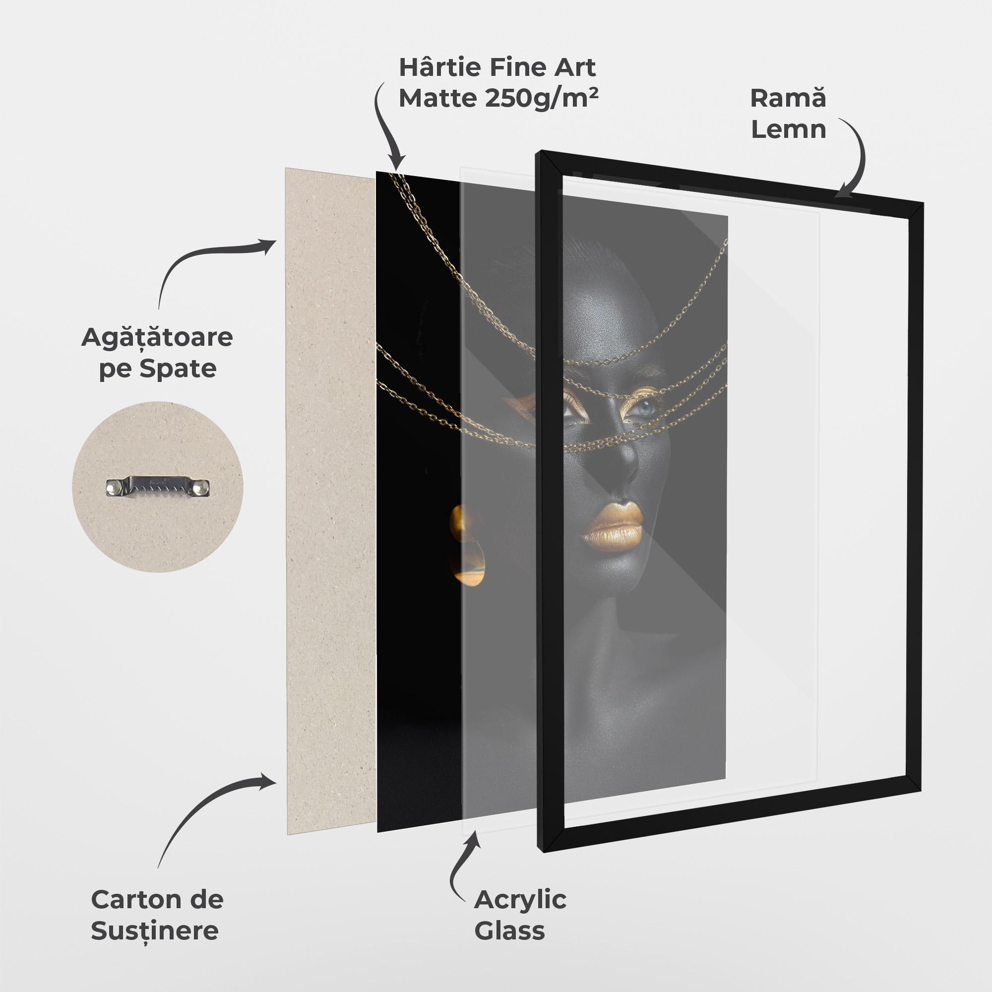 Poster Înrămat Gold Chain Woman mockup 1