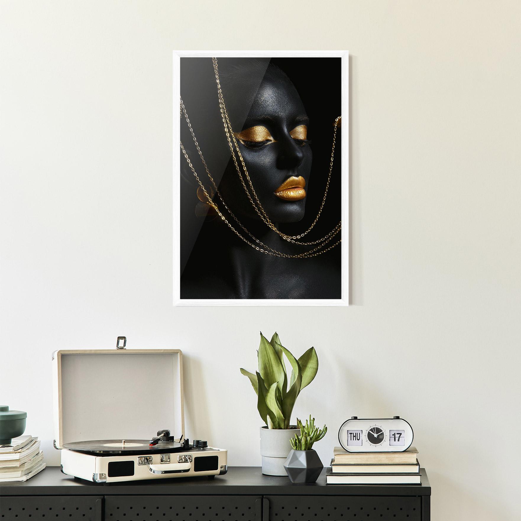Poster Înrămat Chain Gold Lips mockup 2