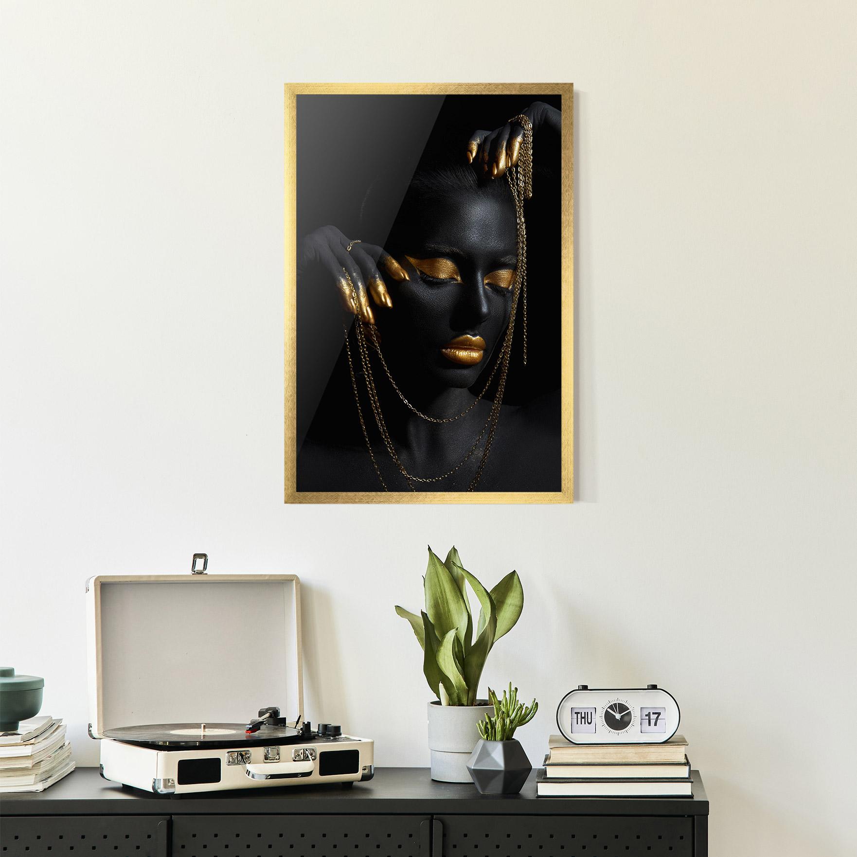 Poster Înrămat Gold Black Skin mockup 2