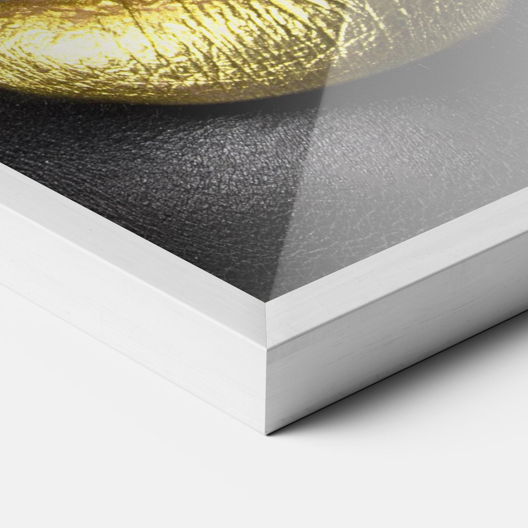 Poster Înrămat Gold Red Lips mockup 3