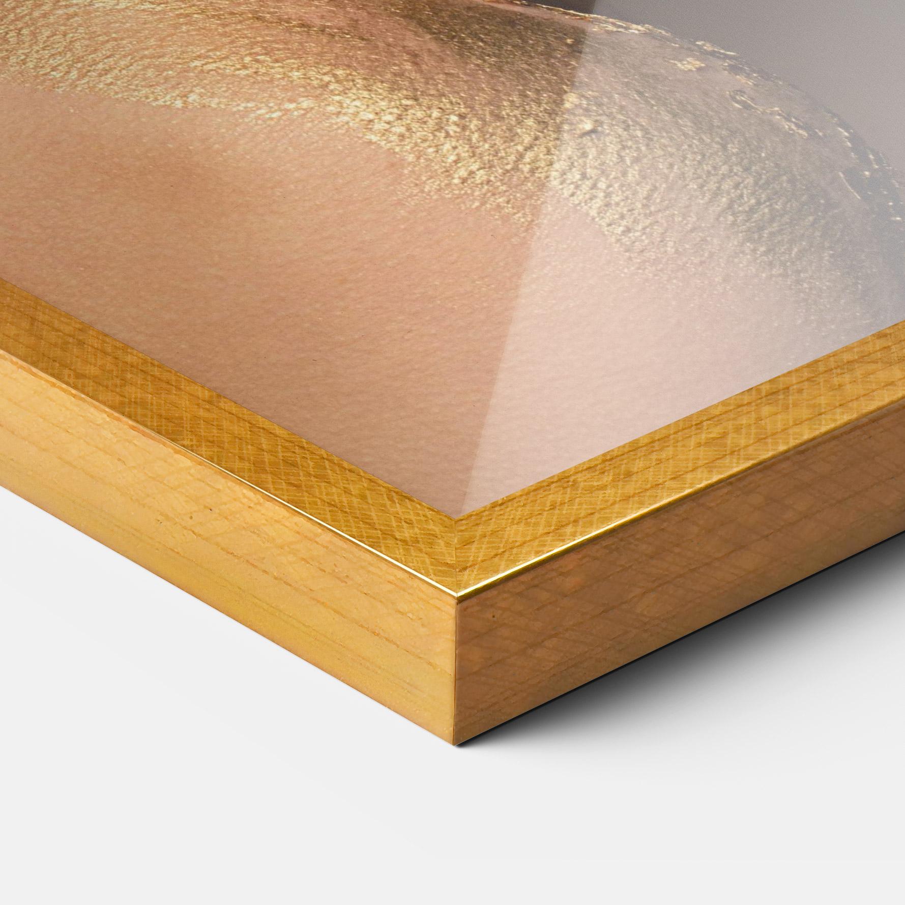Poster Înrămat Golden Foil Face mockup 3