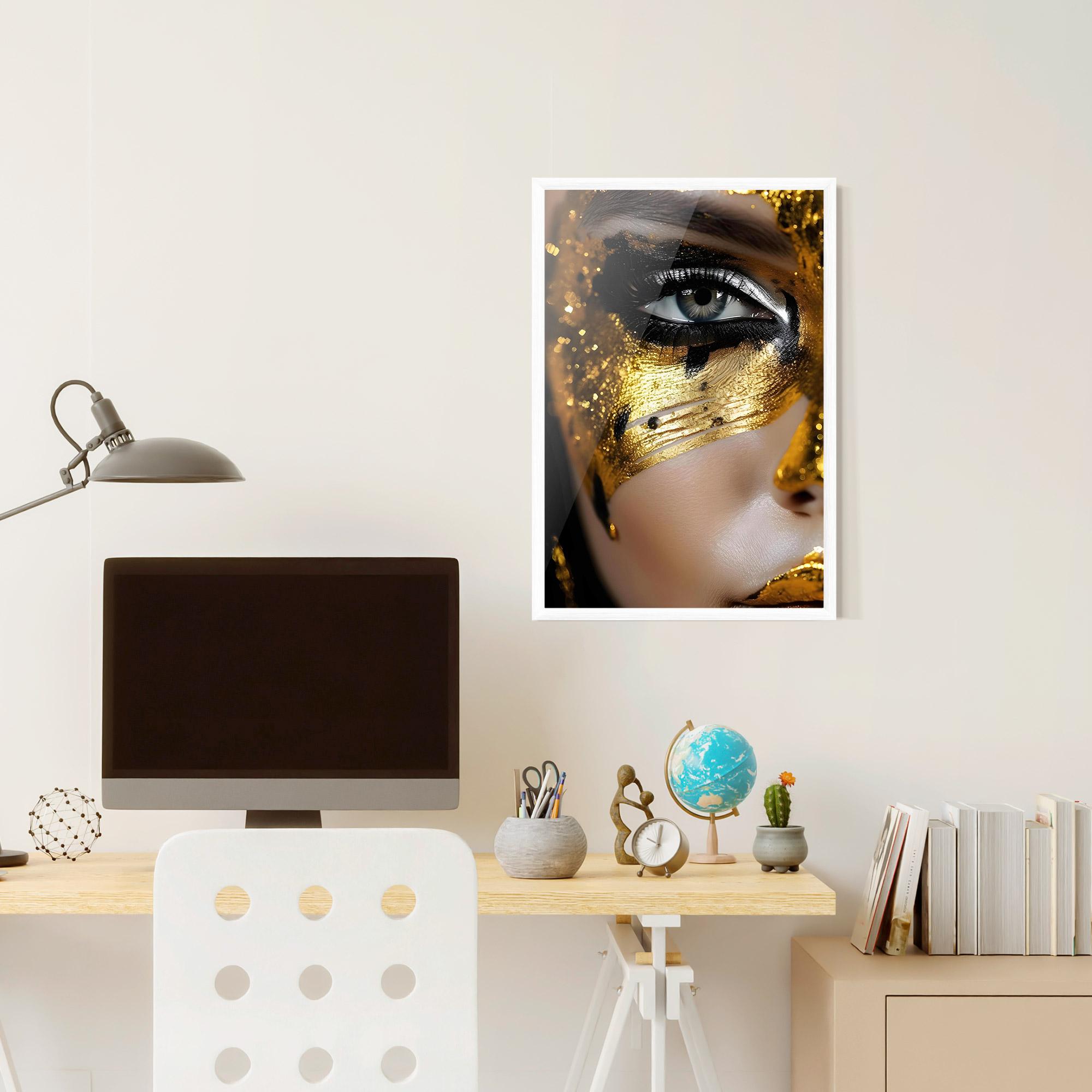 Poster Înrămat Black Gold Eyeliner mockup 6