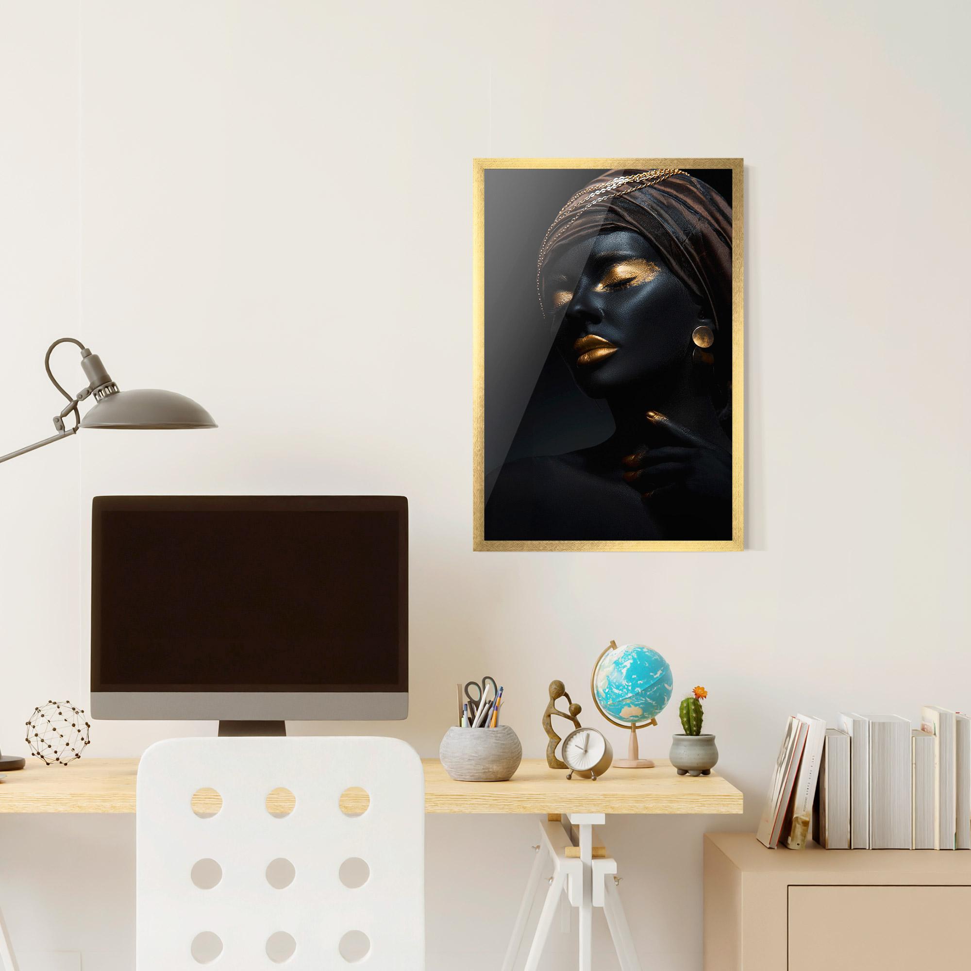 Poster Înrămat Black Gold Skin mockup 6