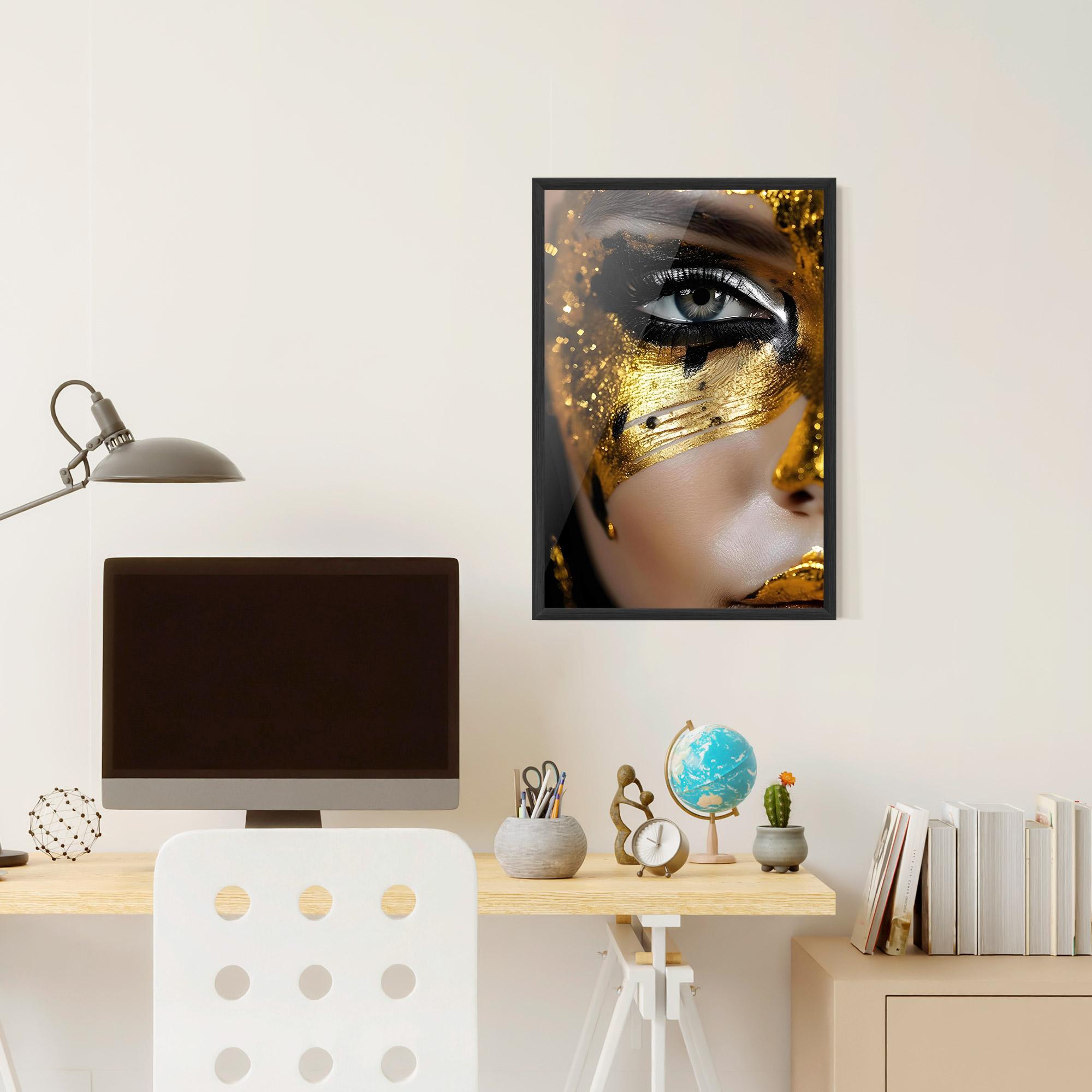 Poster Înrămat Black Gold Eyeliner mockup 6