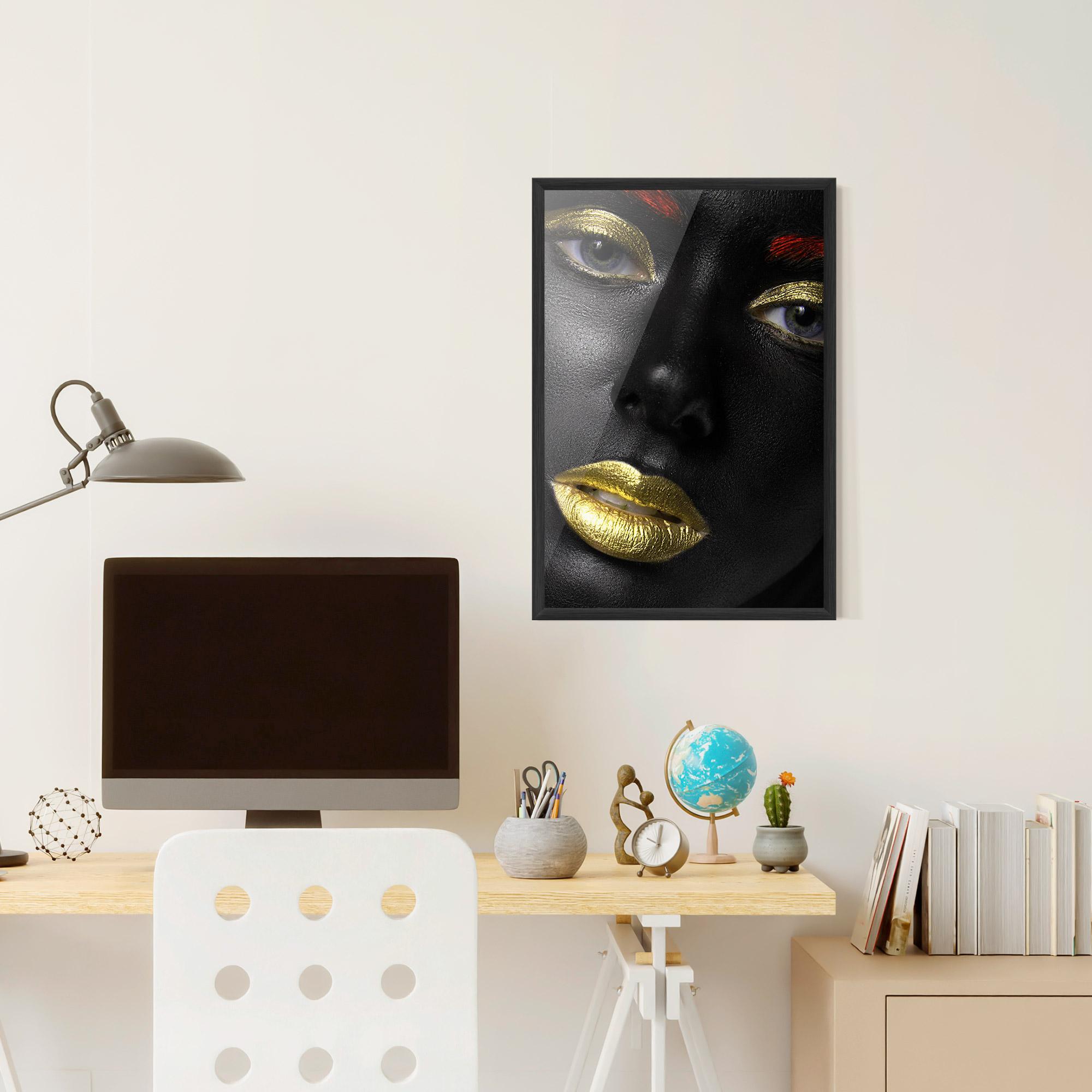 Poster Înrămat Gold Red Lips mockup 6