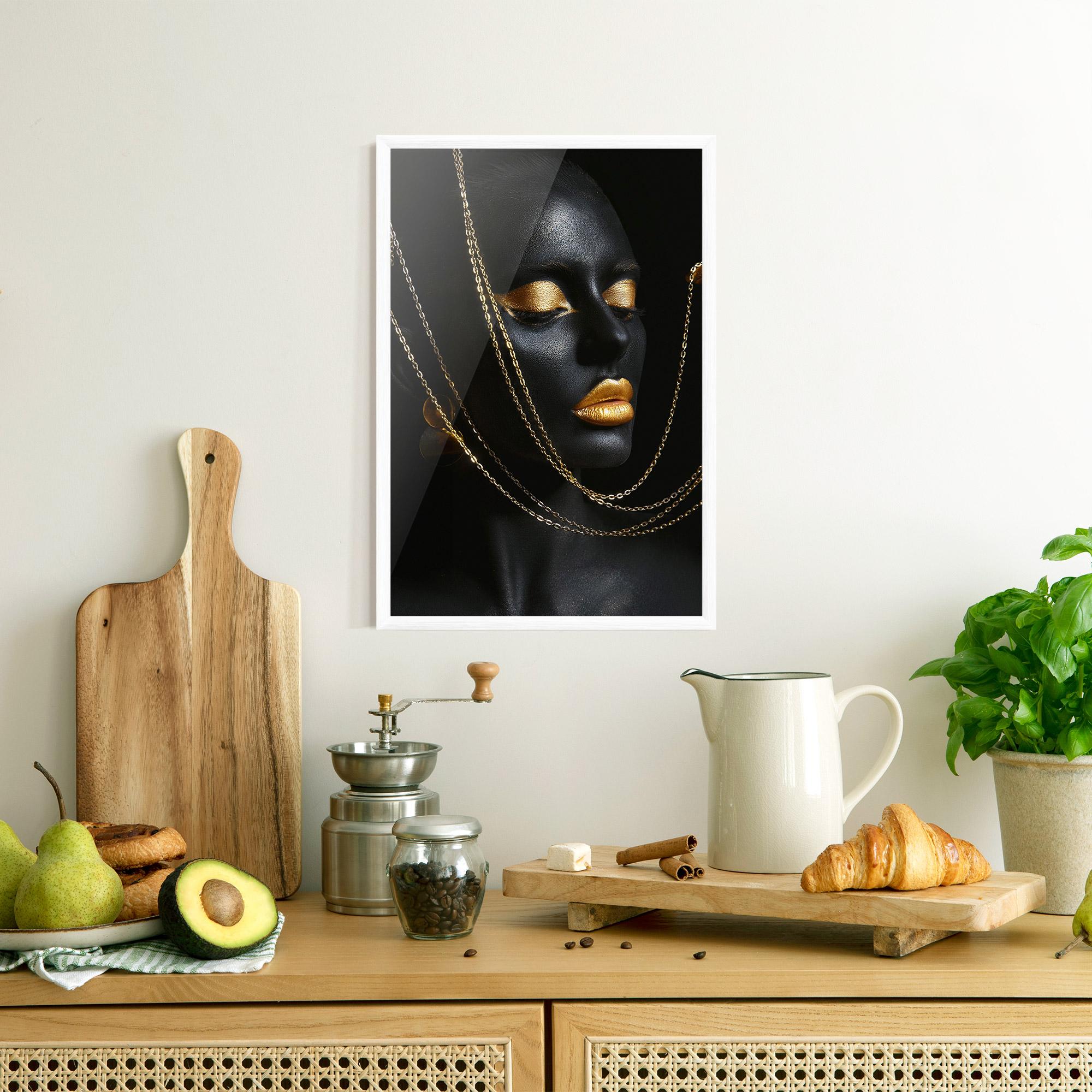 Poster Înrămat Chain Gold Lips mockup 8
