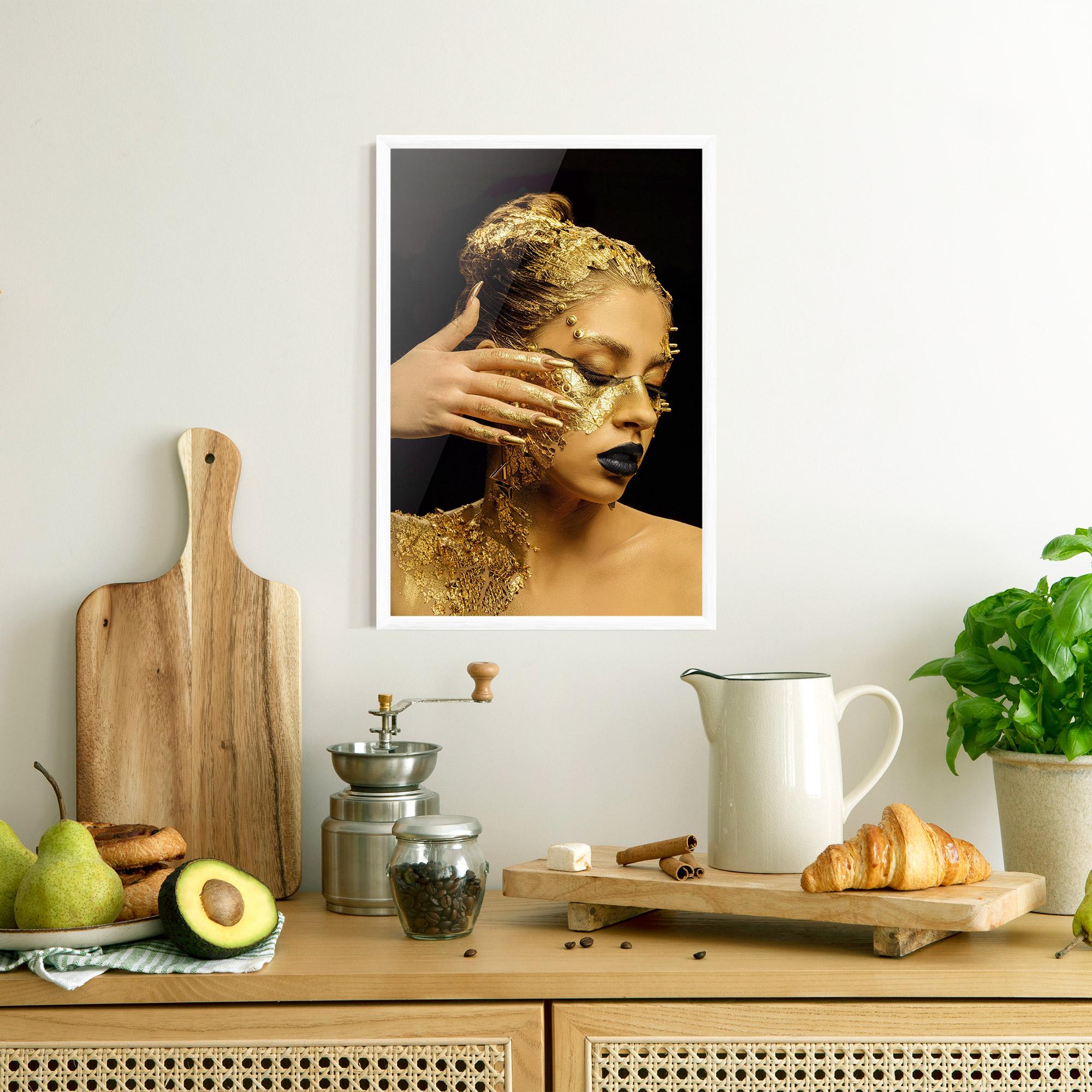 Poster Înrămat Festive Golden Makeup mockup 8