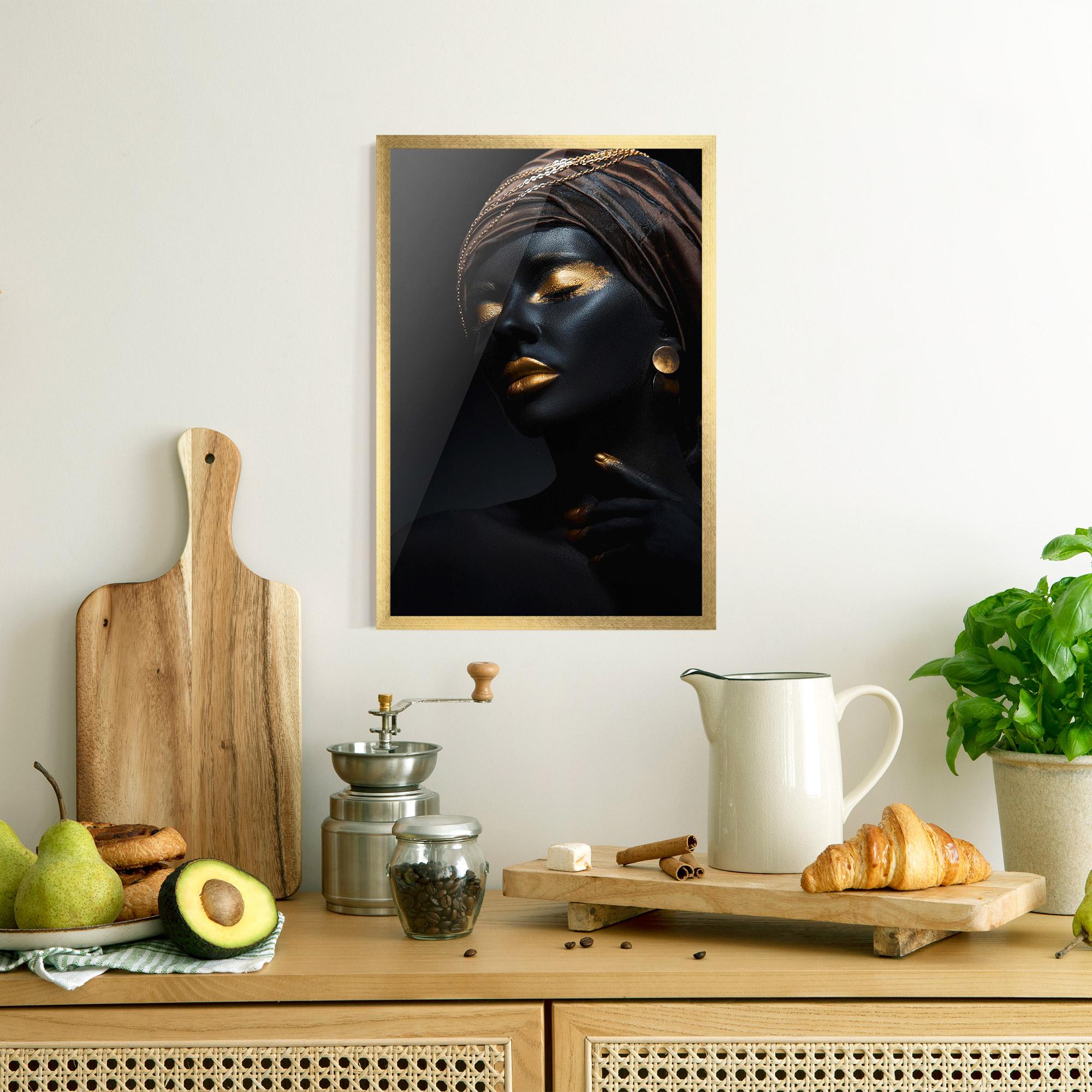 Poster Înrămat Black Gold Skin mockup 8