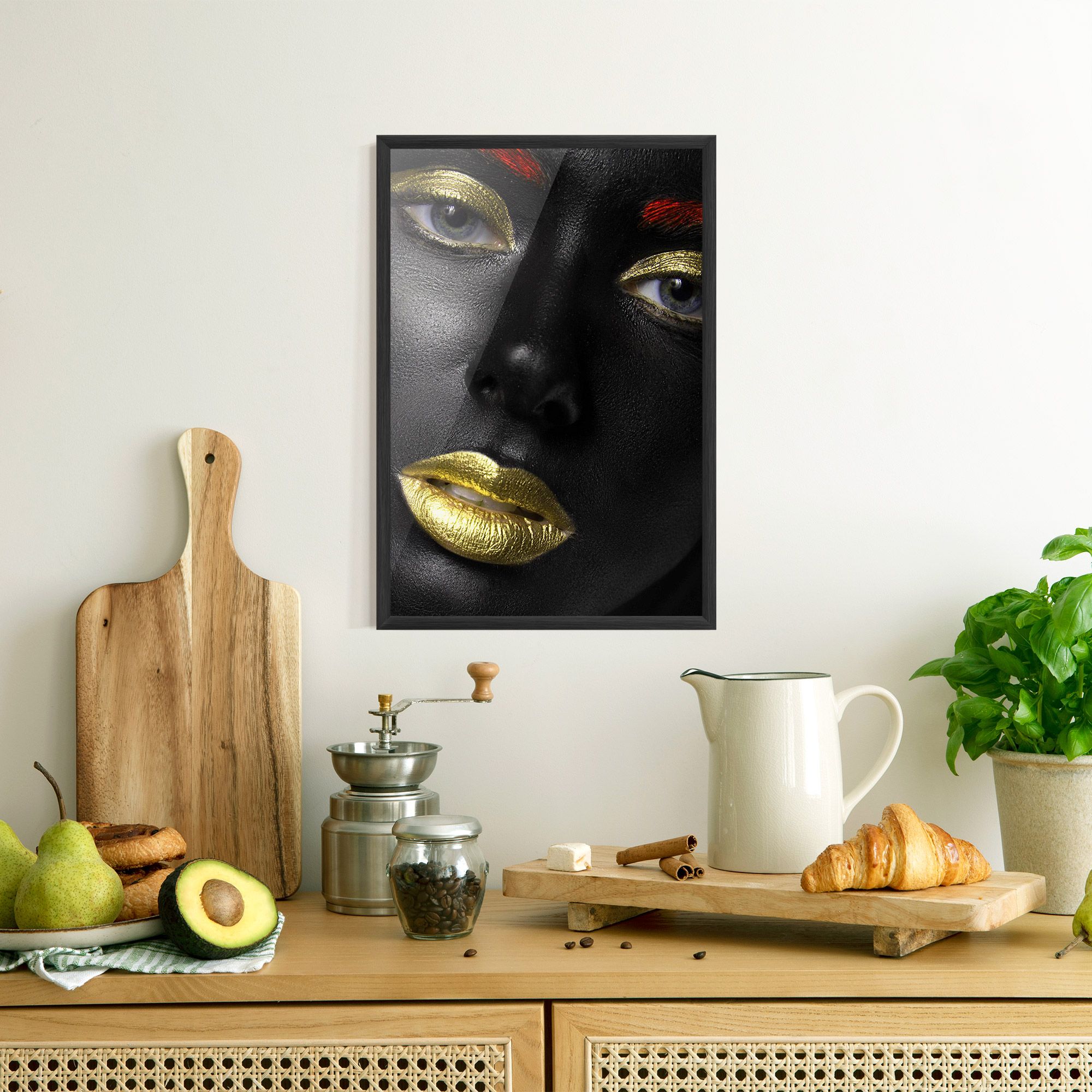 Gold Red Lips mockup 8