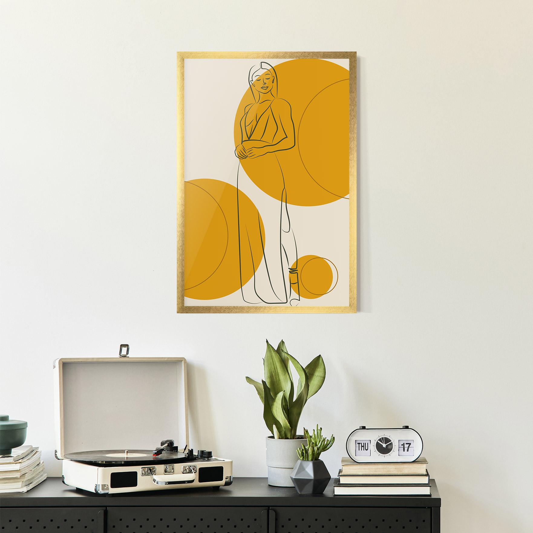 Poster Înrămat Yellow Circle Lady mockup 2