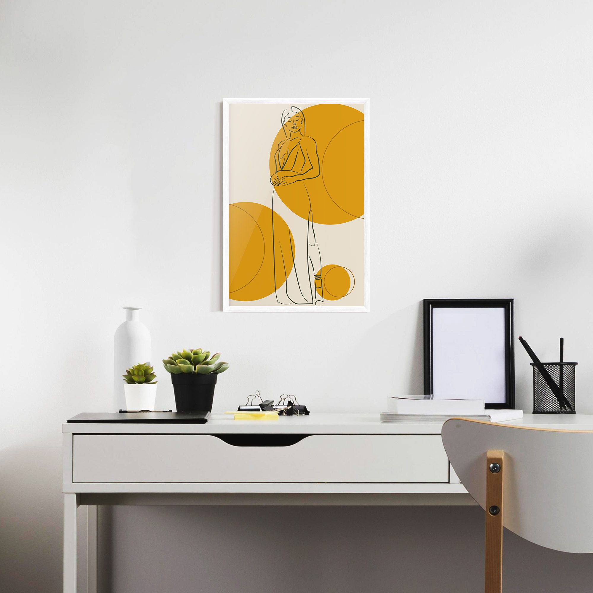 Yellow Circle Lady mockup 7