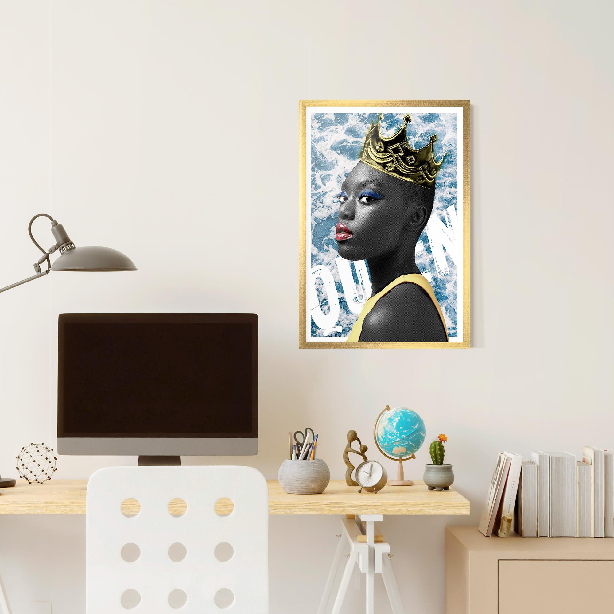 Poster Înrămat American Woman Crown mockup 6