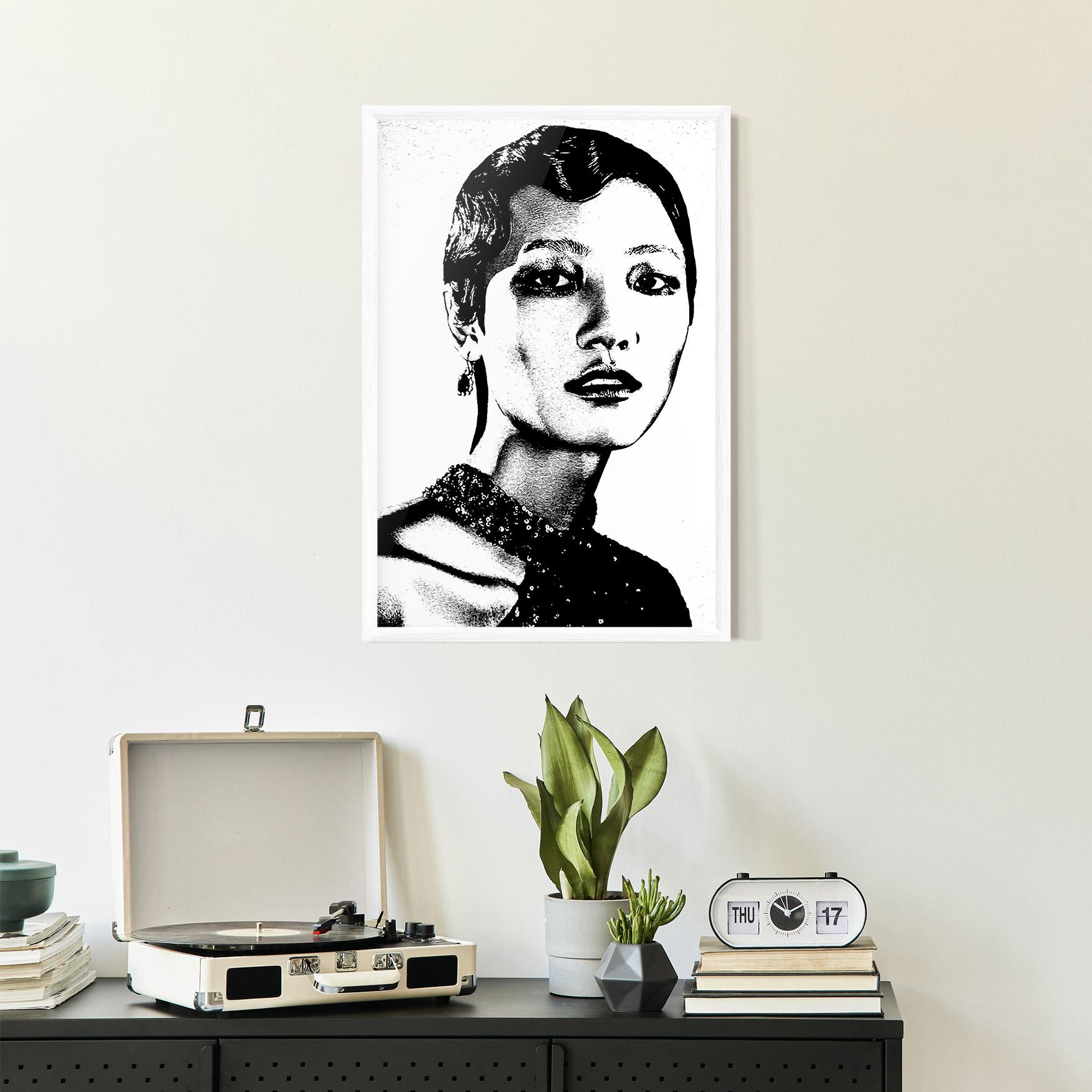 Poster Înrămat White Black Portrait mockup 2