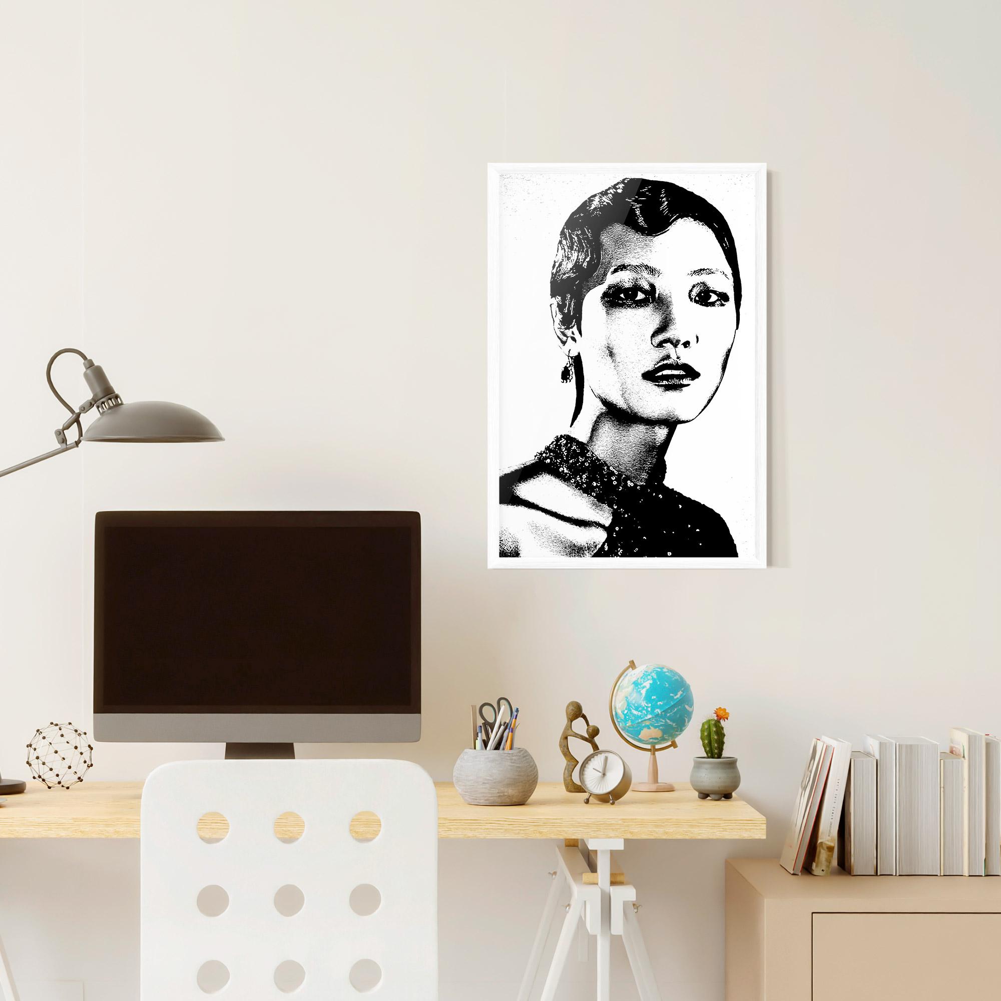 Poster Înrămat White Black Portrait mockup 6