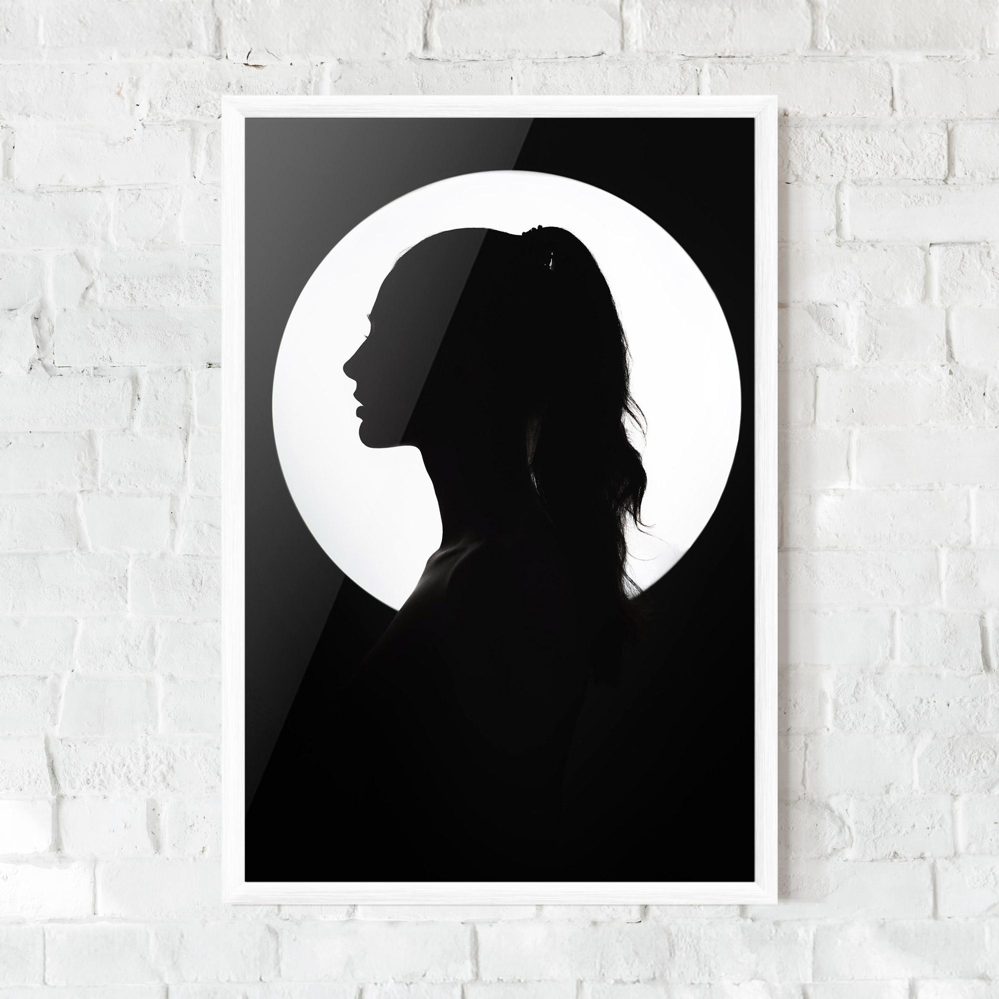 Poster Înrămat Full Moon Girl mockup 0