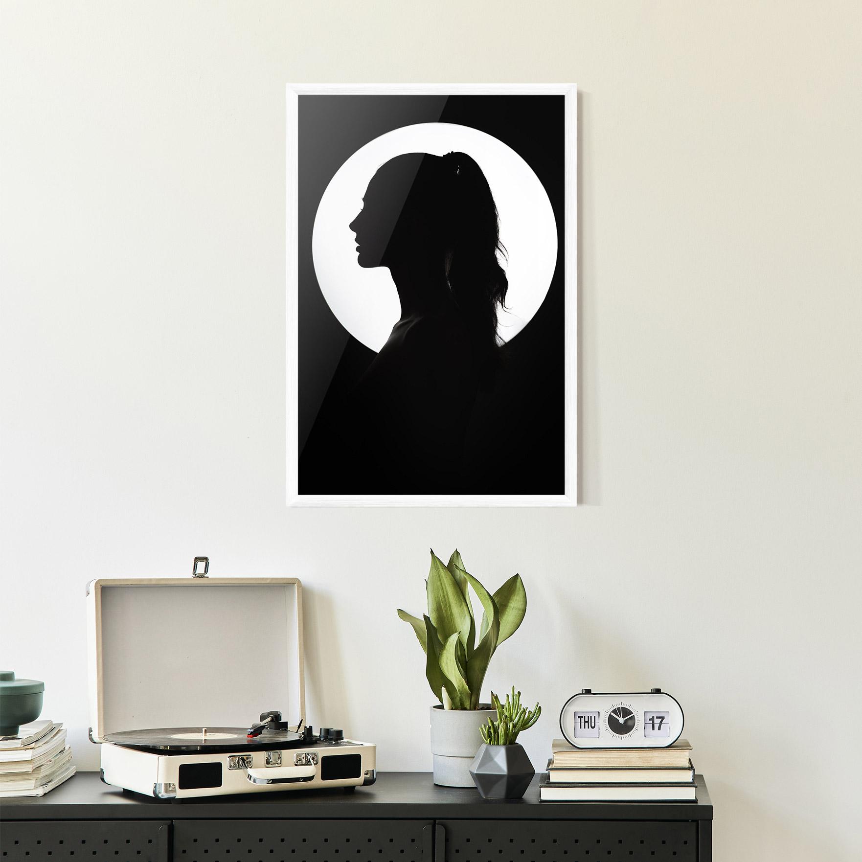 Poster Înrămat Full Moon Girl mockup 2