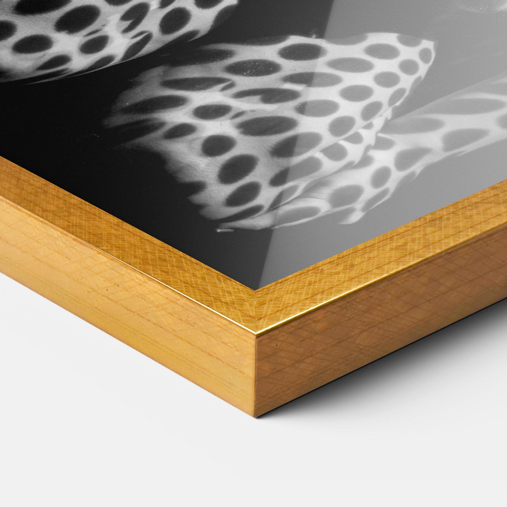 Poster Înrămat Black White Pattern Woman mockup 3