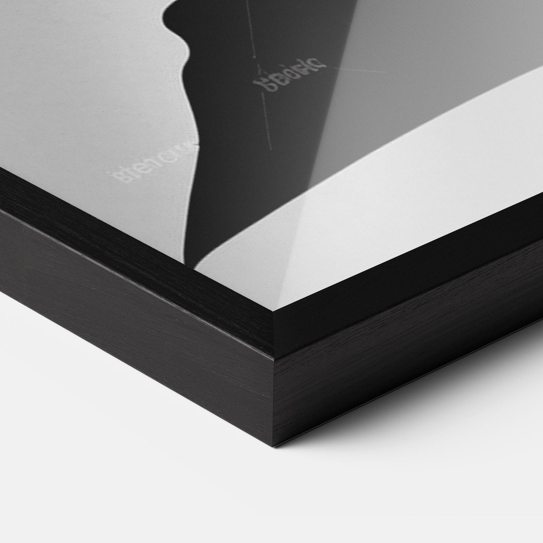 Poster Înrămat Black Woman Silhouette mockup 3