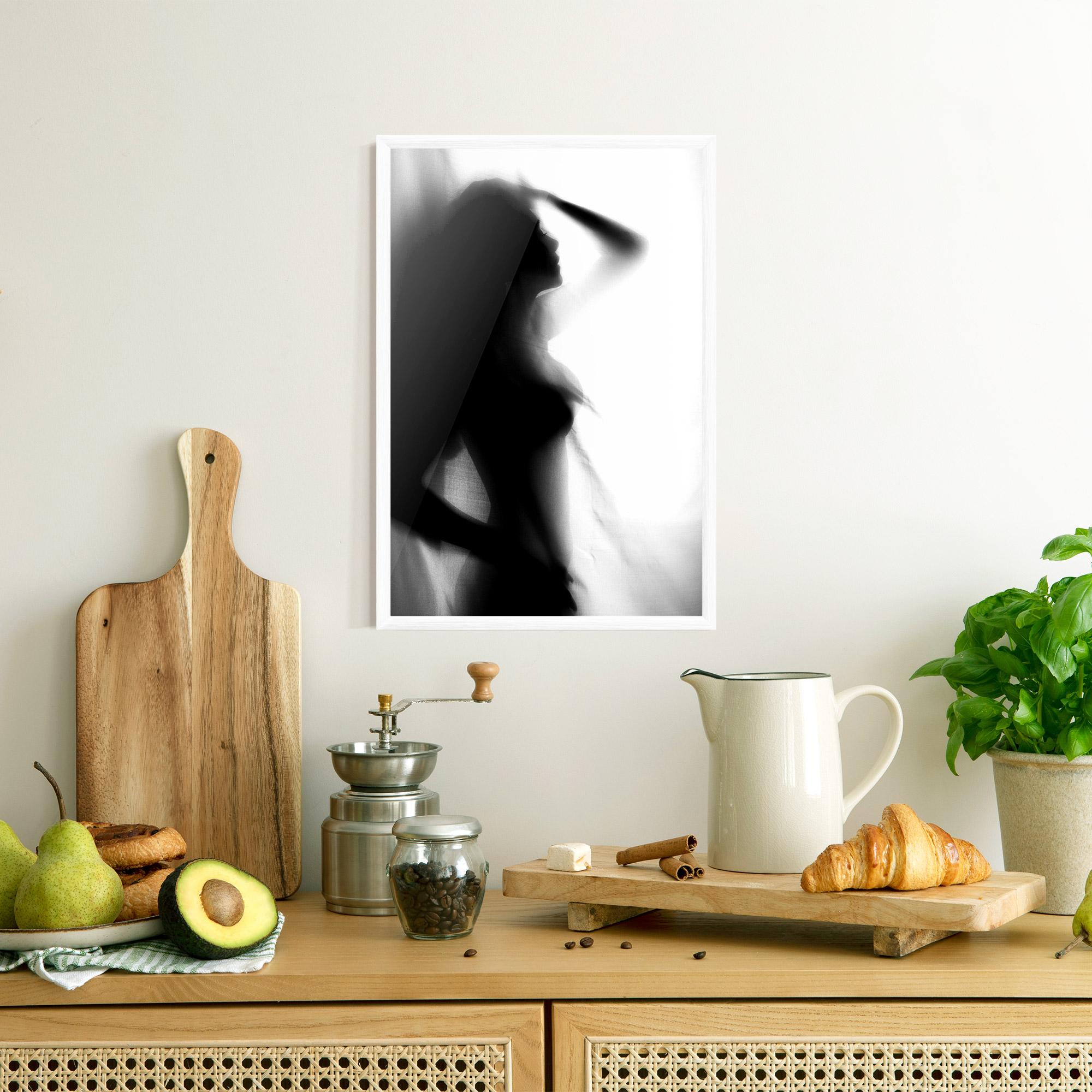 Poster Înrămat Blurred Girl mockup 8