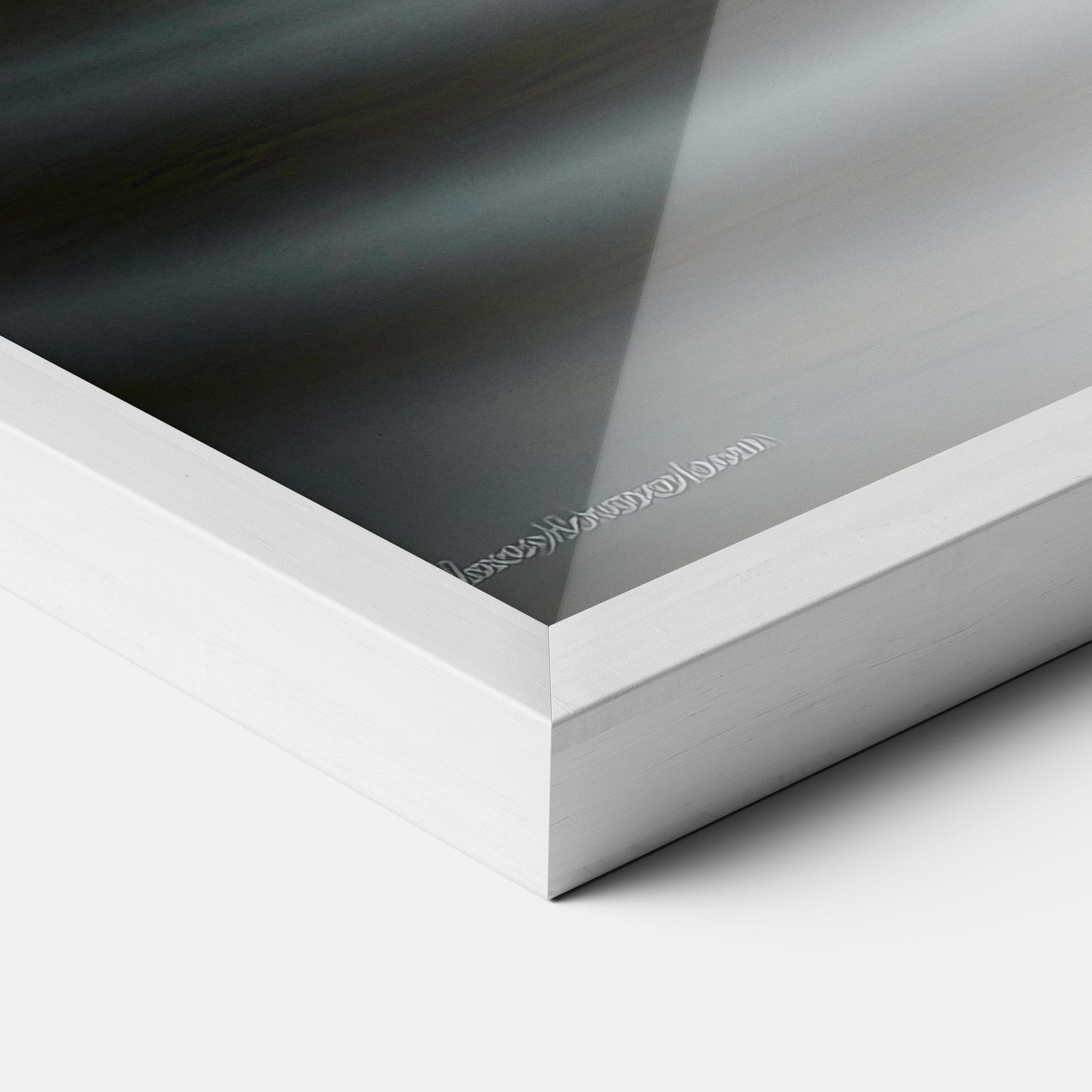 Poster Înrămat Beautiful Water Drop mockup 3