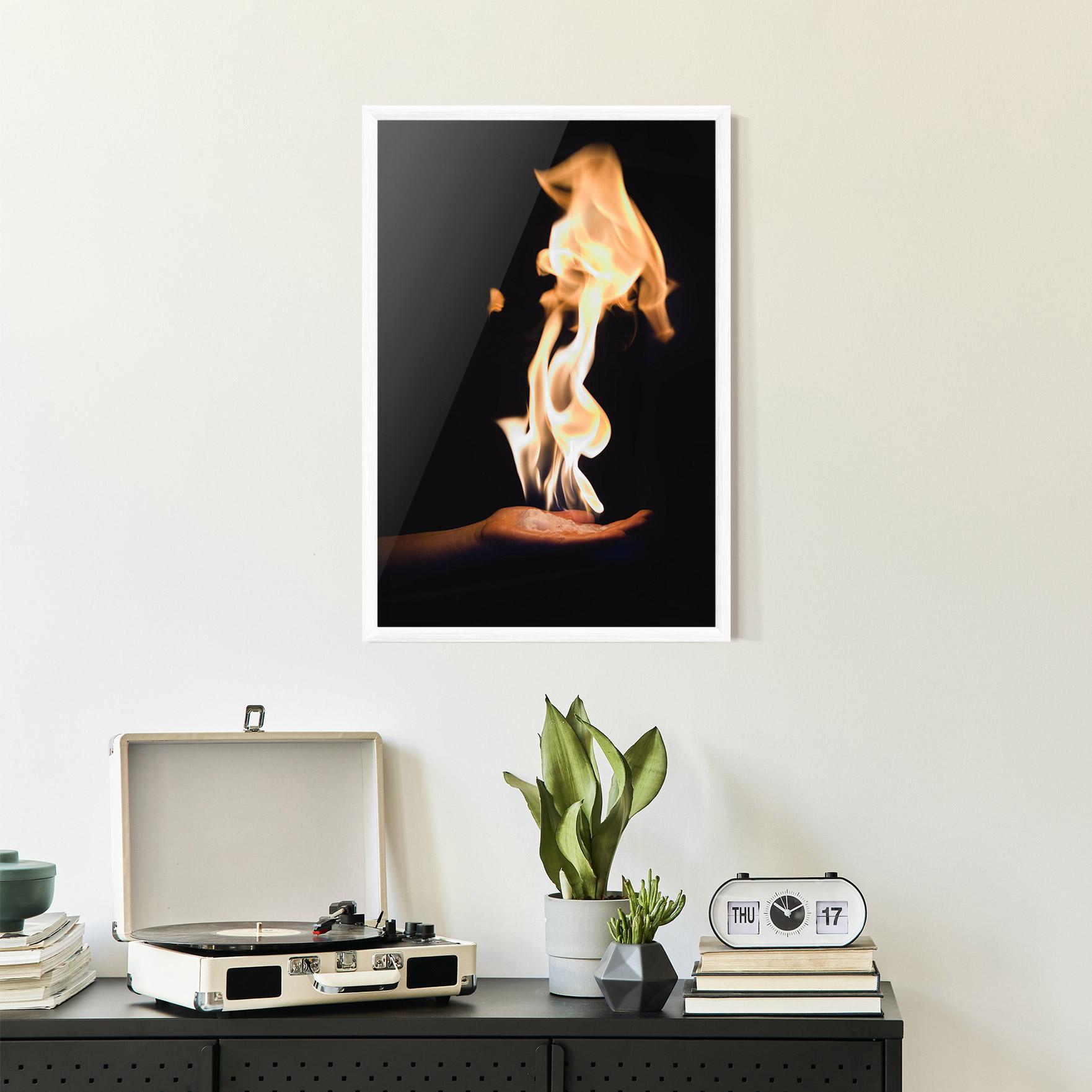 Poster Înrămat Fire Palm mockup 2