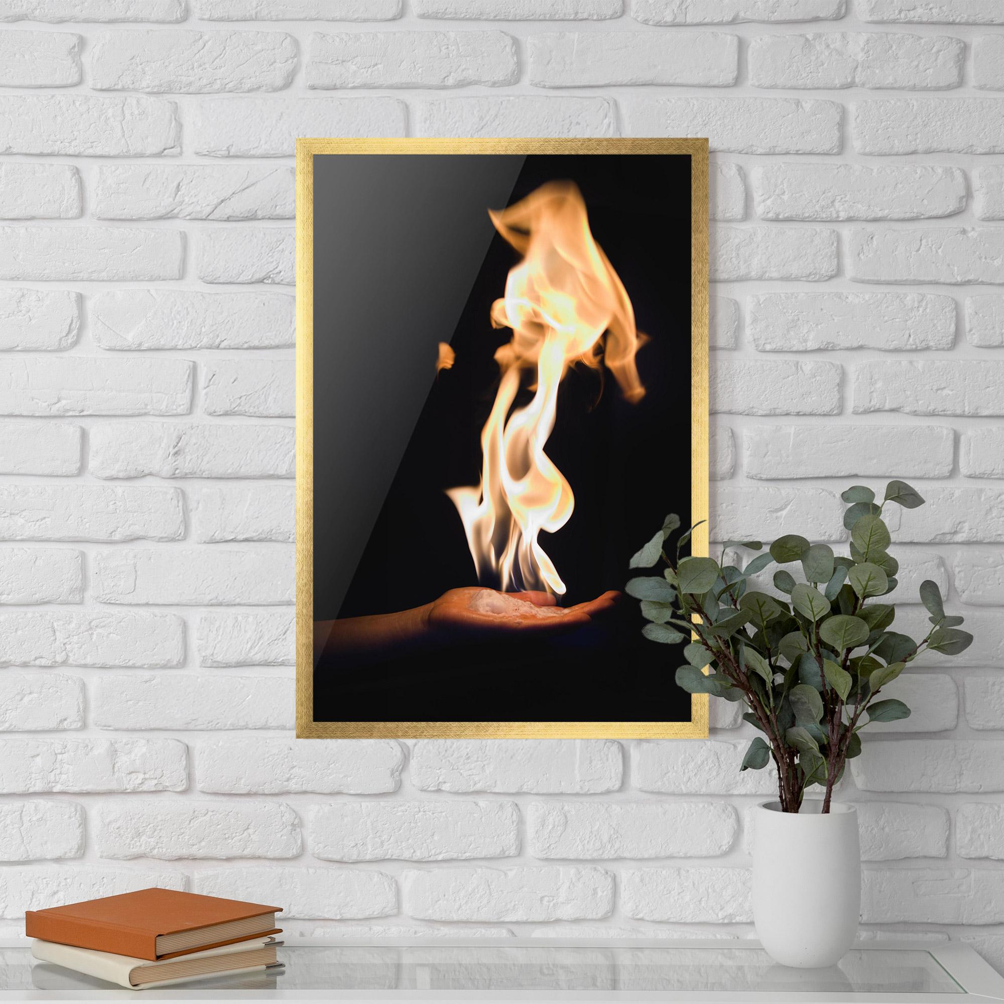 Poster Înrămat Fire Palm mockup 5
