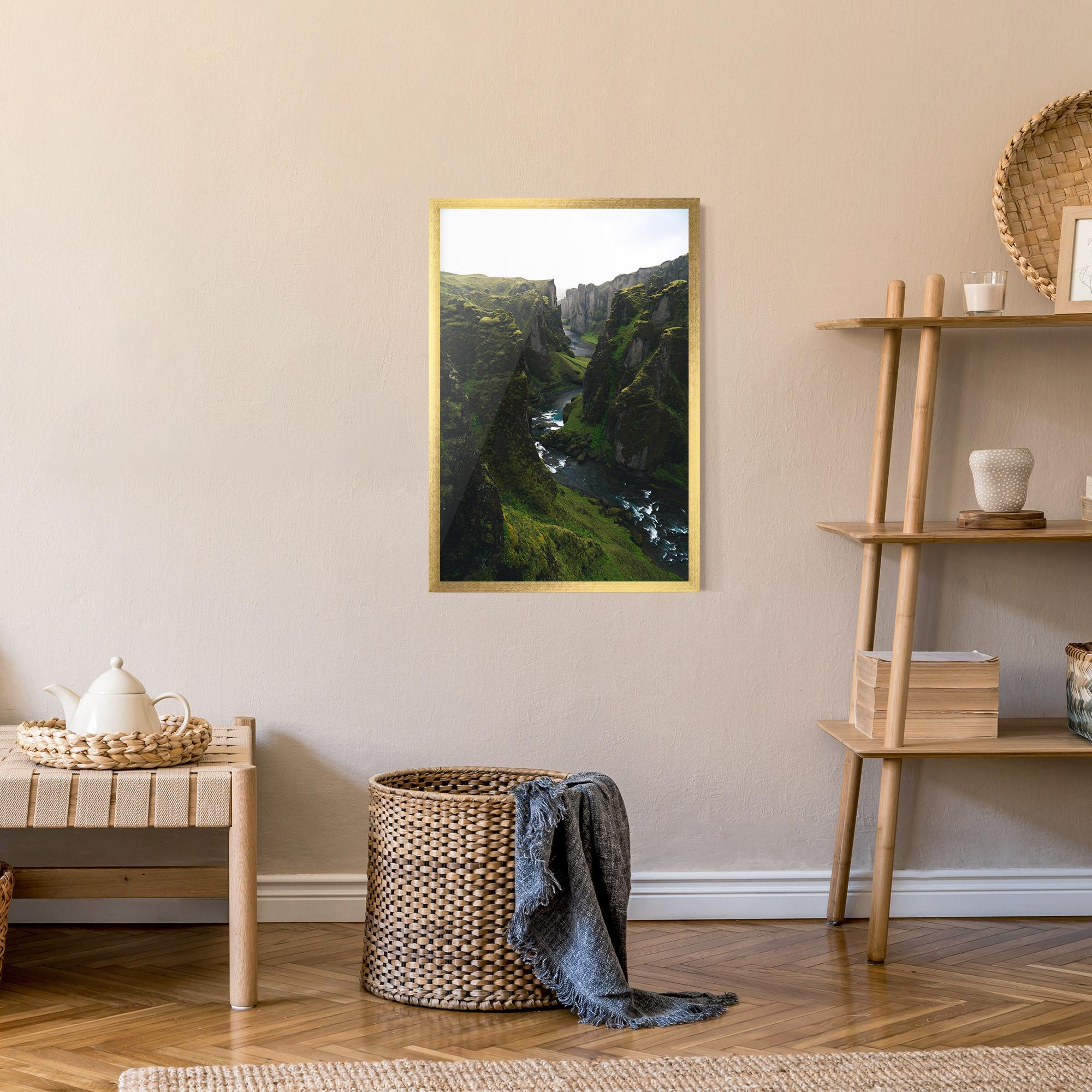 Poster Înrămat Green Beautiful View mockup 9