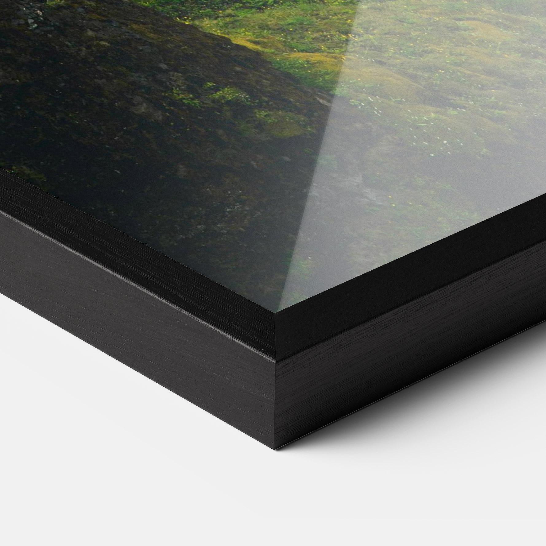 Poster Înrămat Green Beautiful View mockup 3