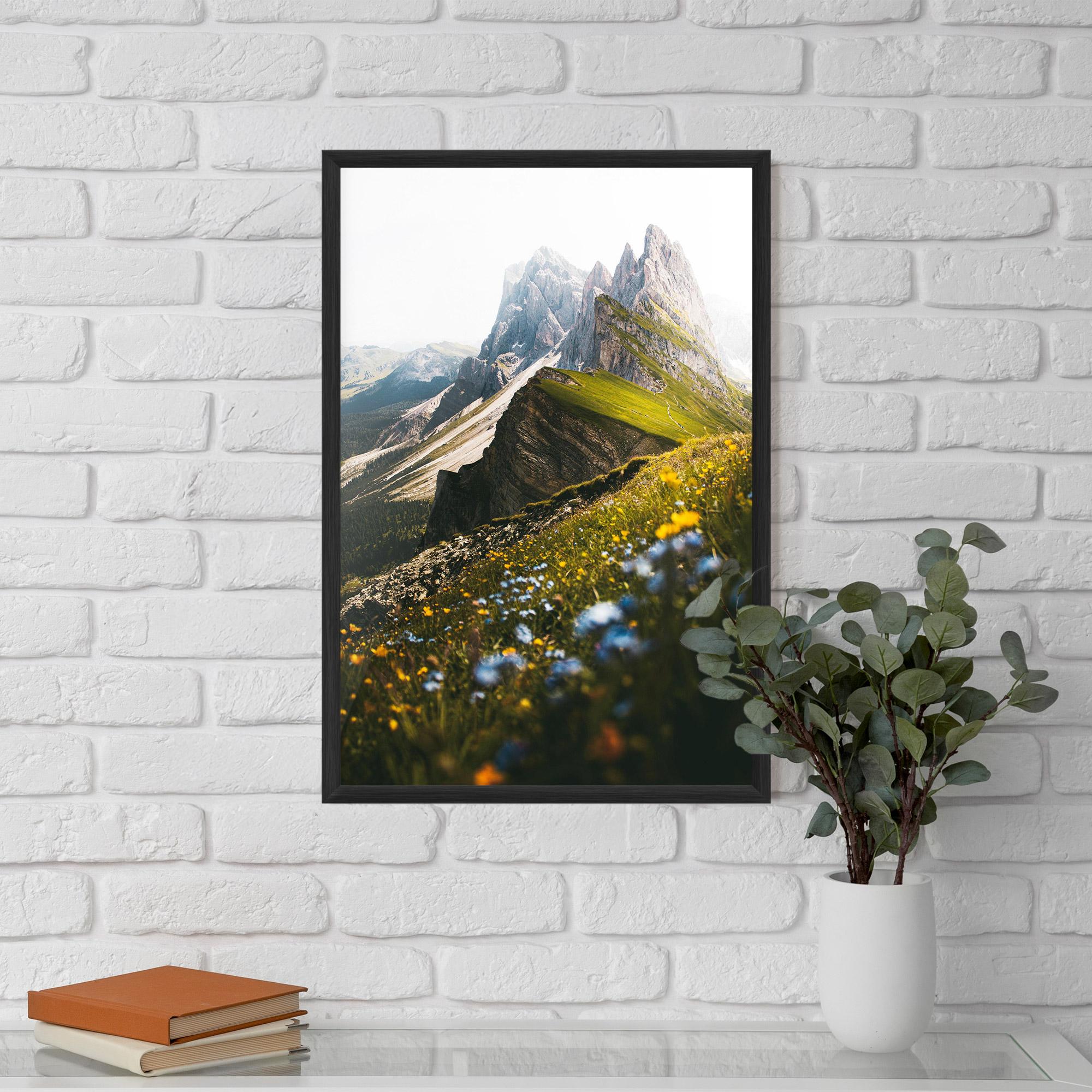Poster Înrămat Foggy Mountain View mockup 5