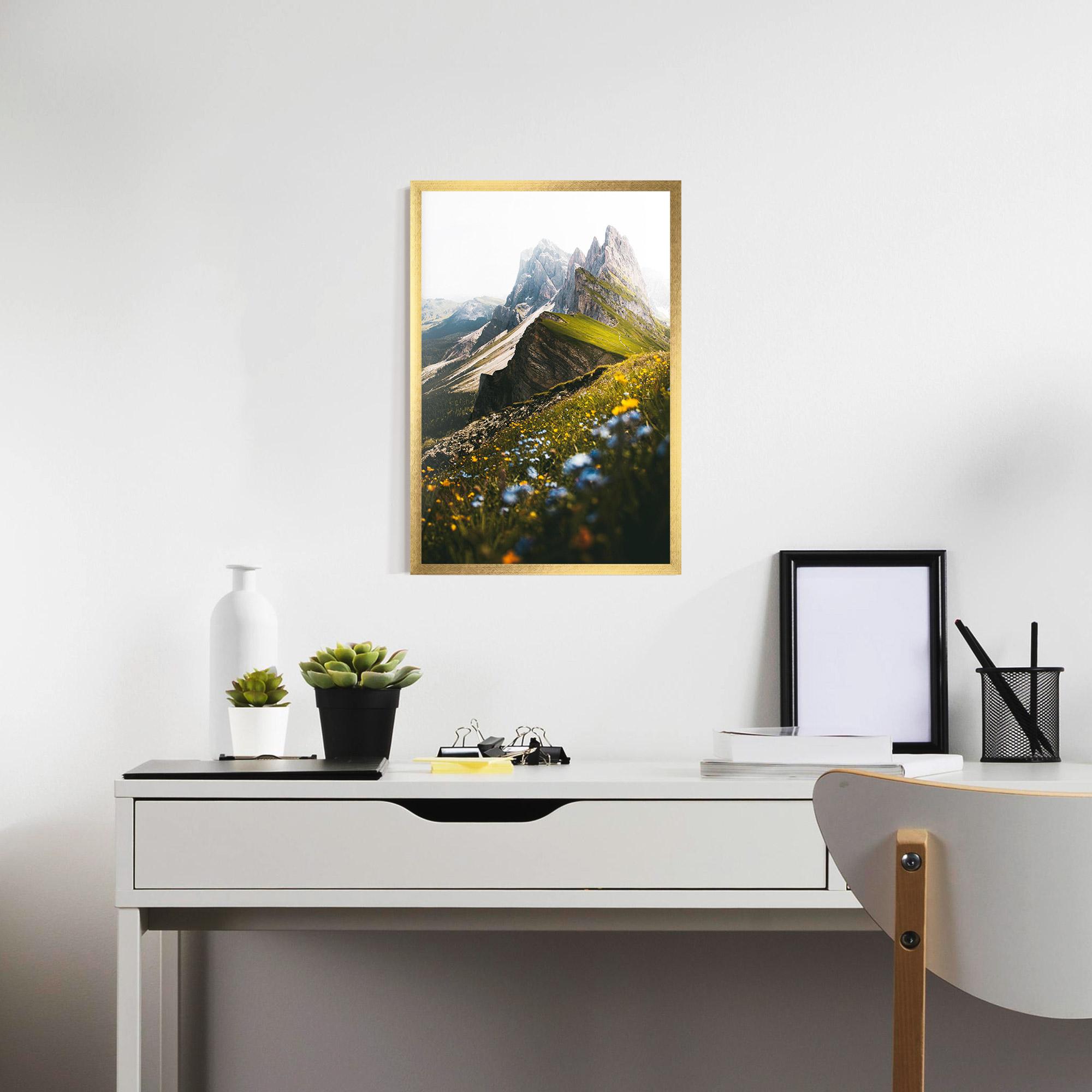 Poster Înrămat Foggy Mountain View mockup 7