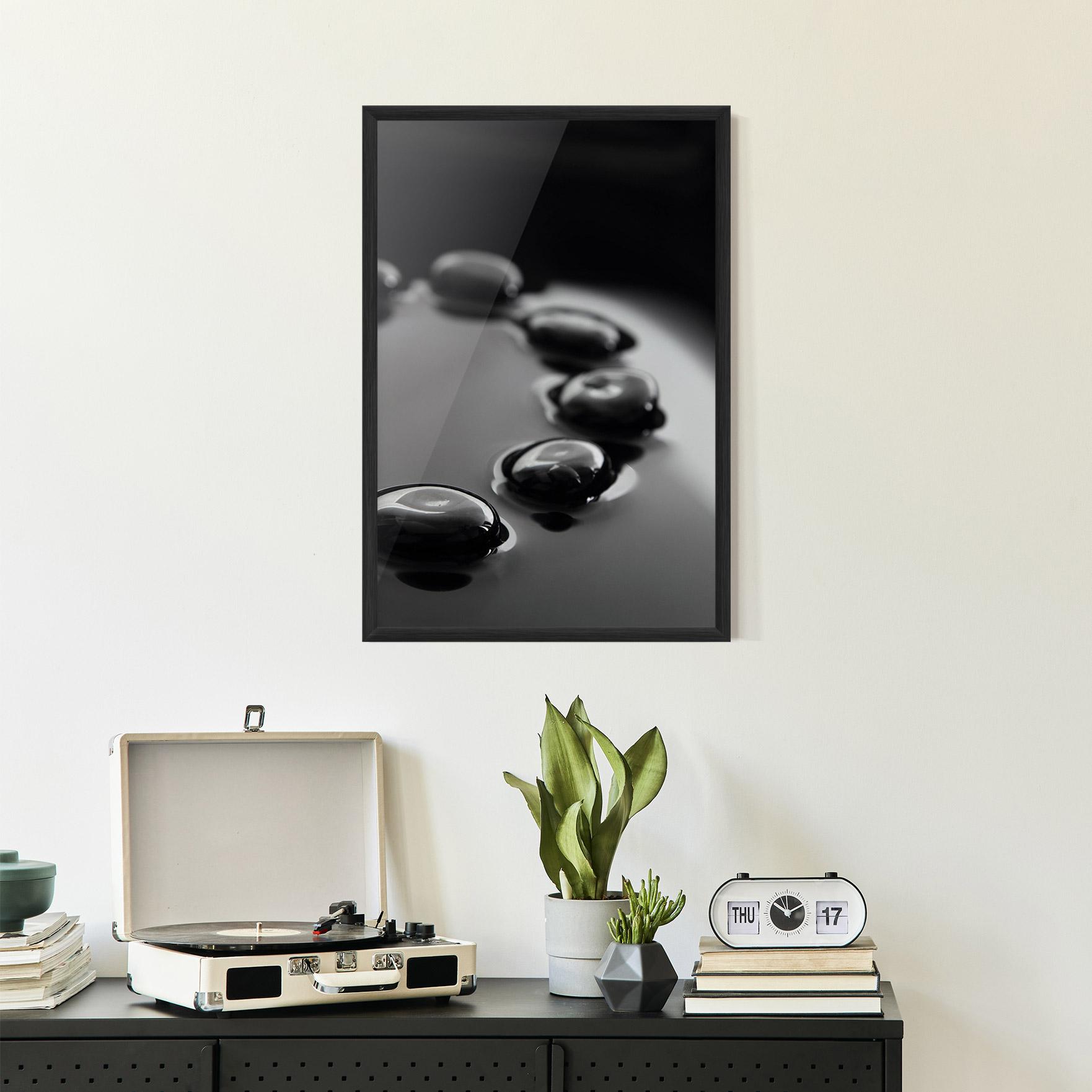 Poster Înrămat Black Small Stones mockup 2