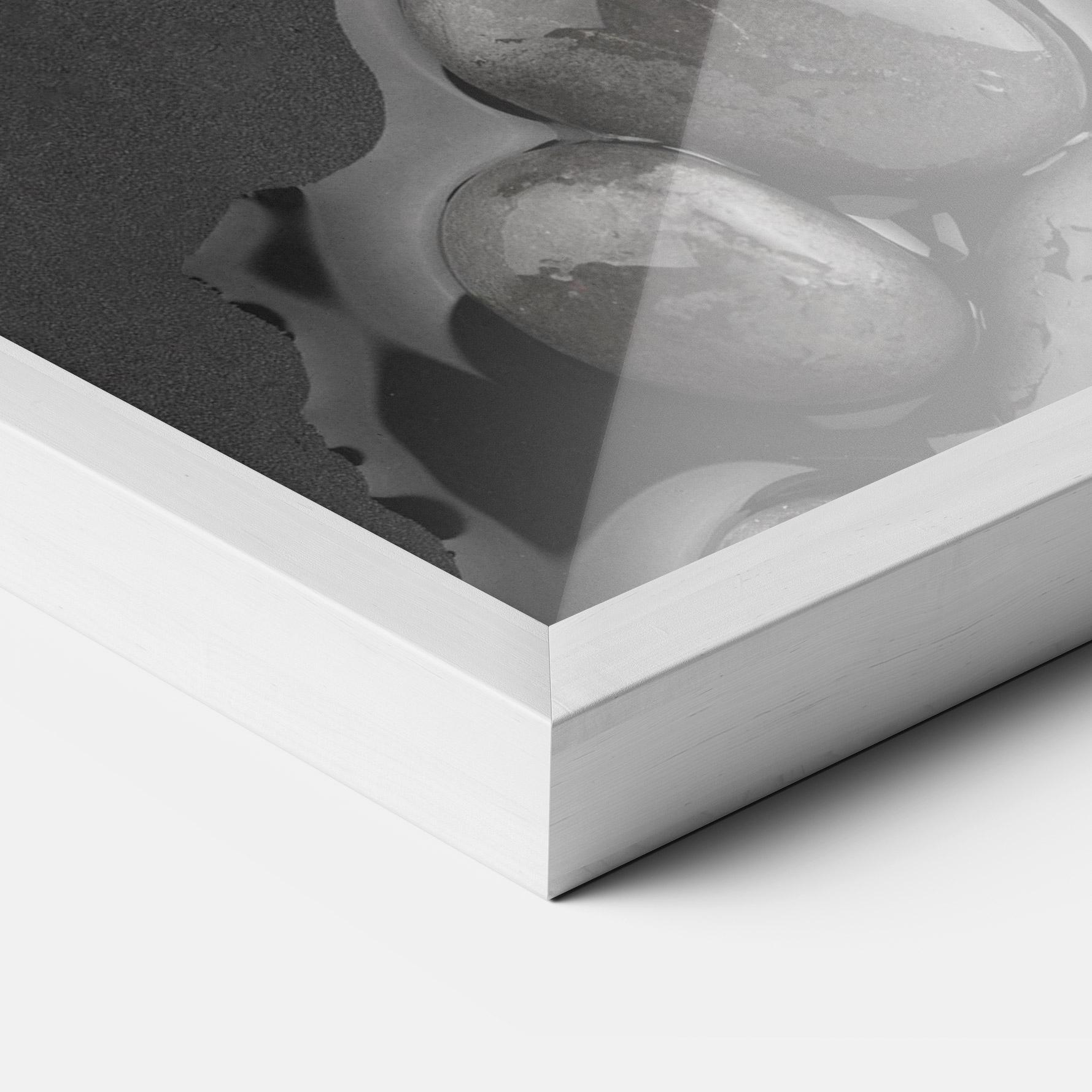Poster Înrămat Grey Shiny Stones mockup 3