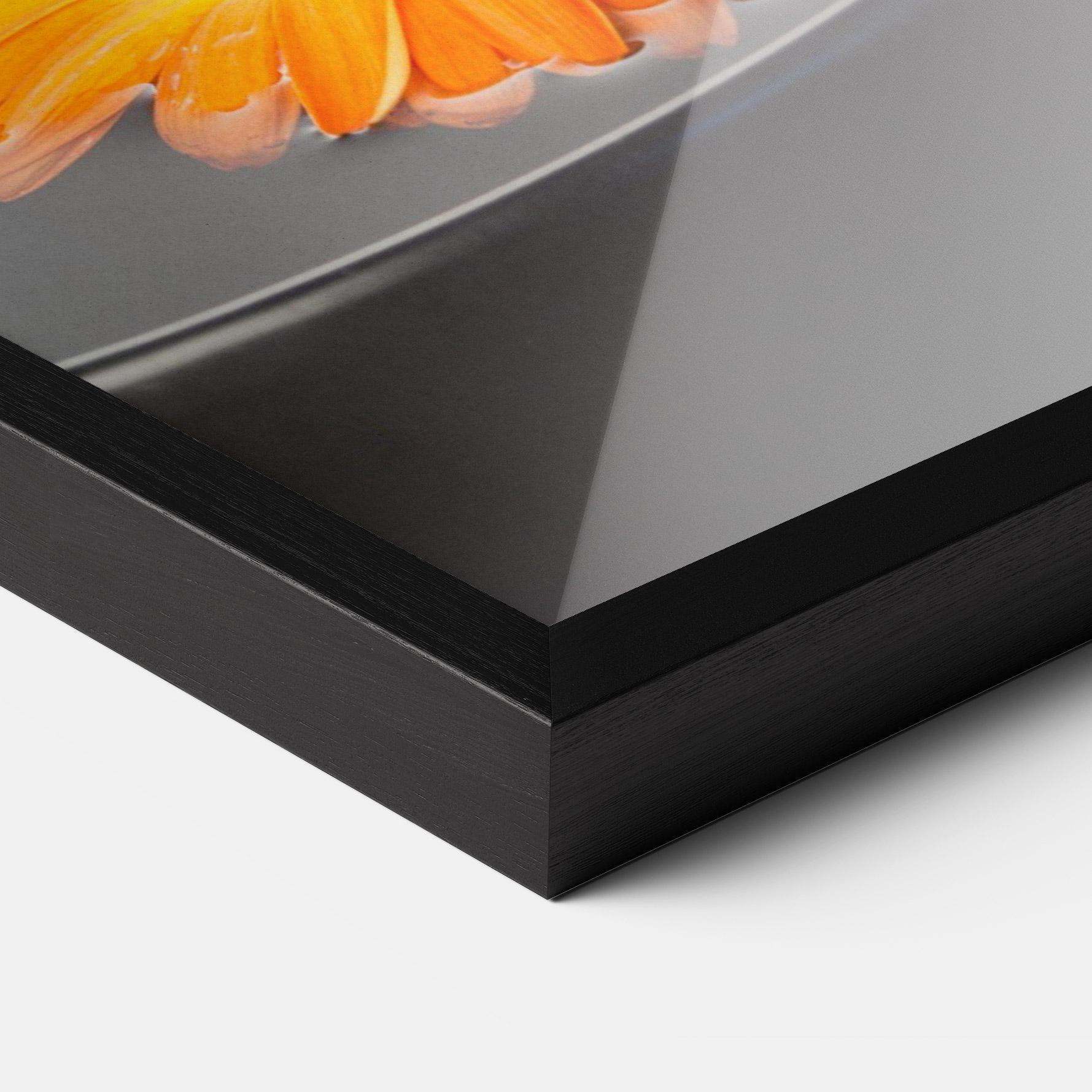 Poster Înrămat Stone Orange Flower mockup 3