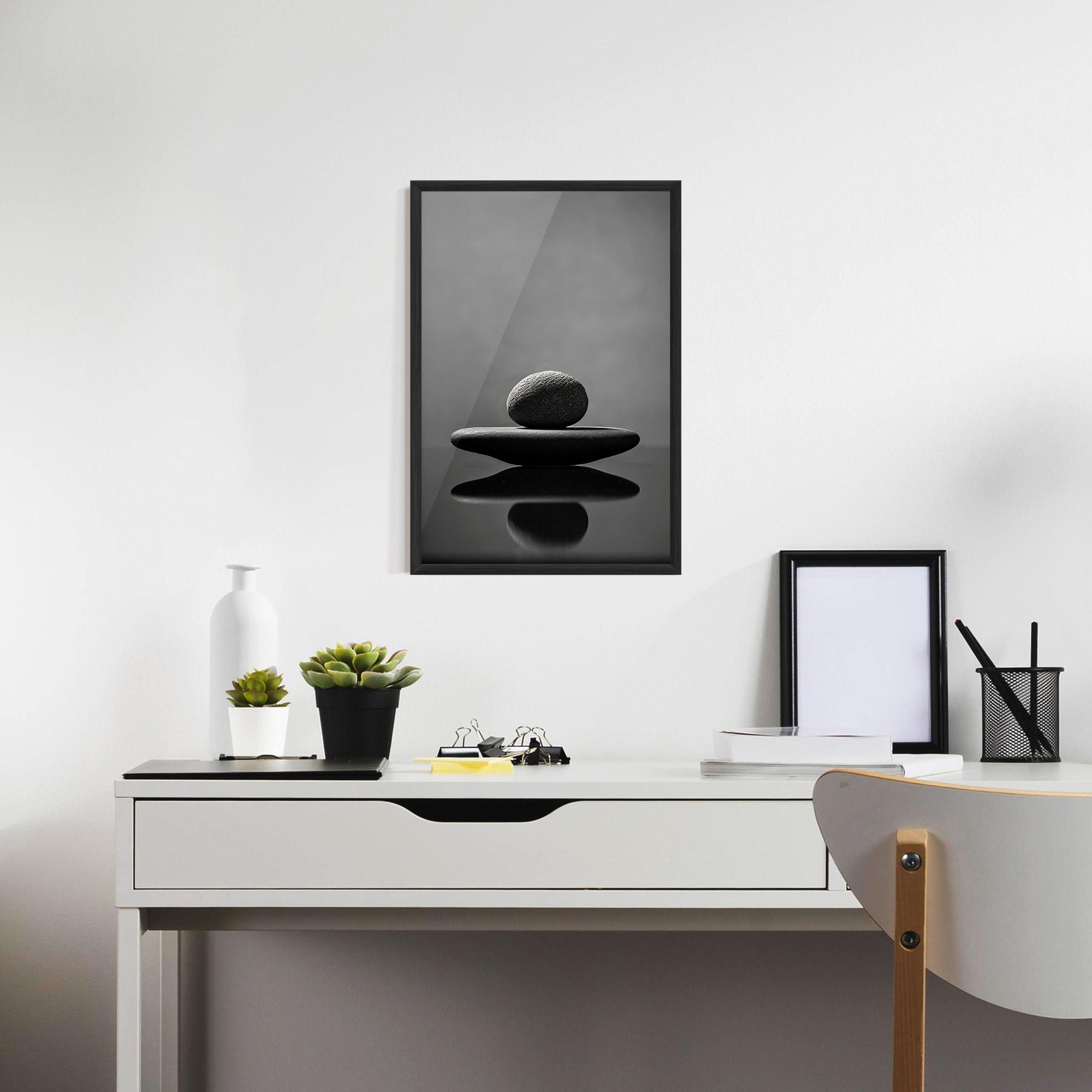 Poster Înrămat Minimalistic Zen Stone mockup 7