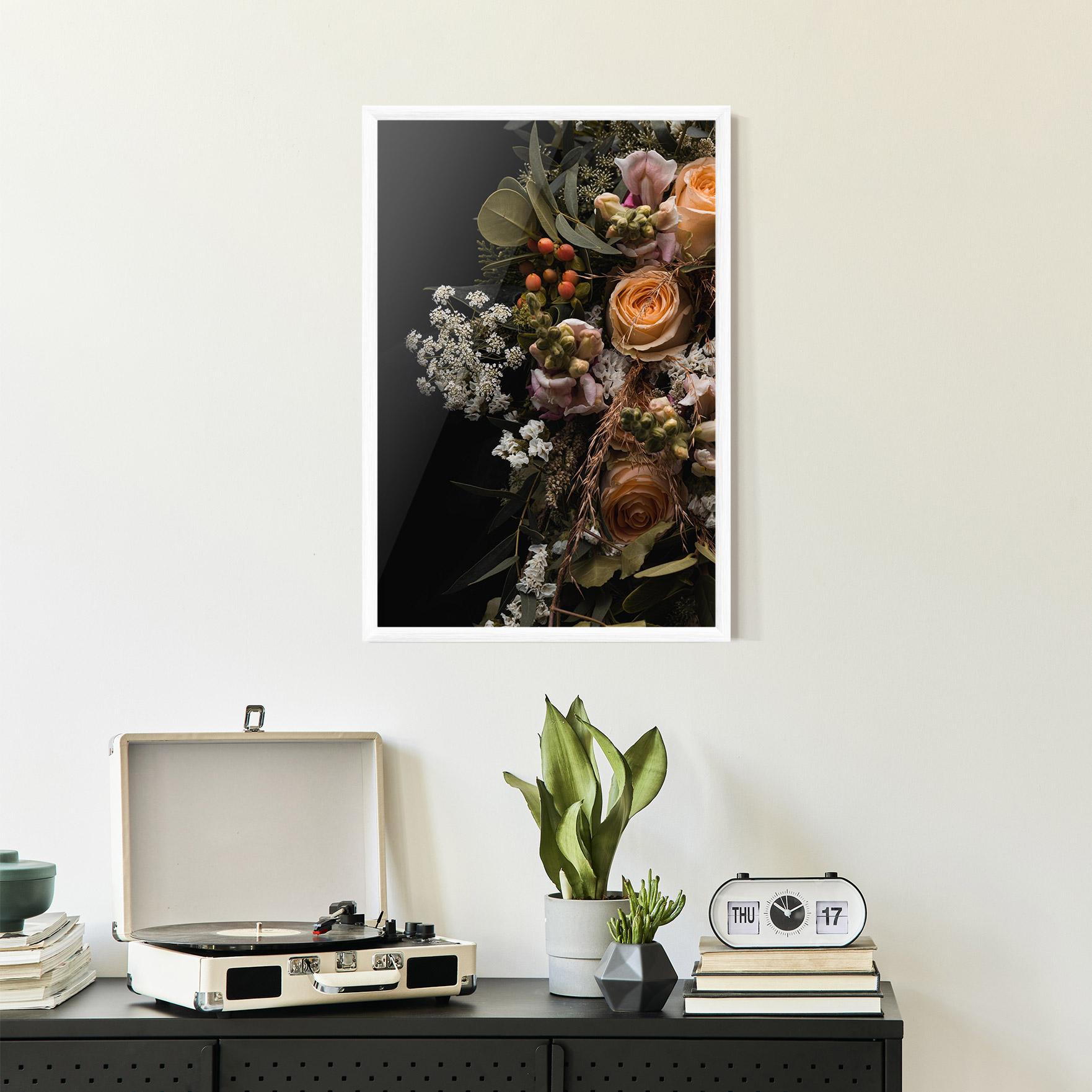 Poster Înrămat Dark Flower Bouquet mockup 2