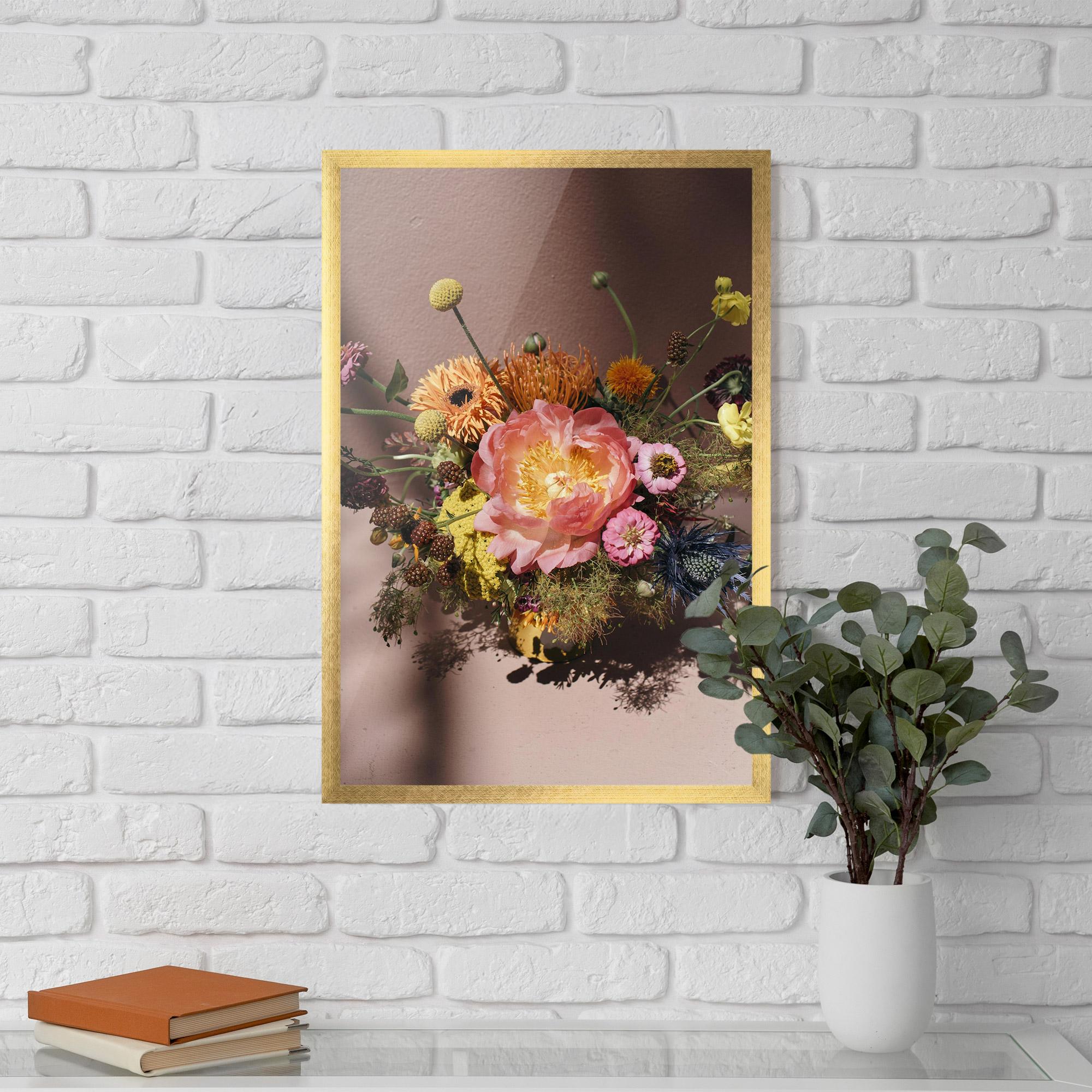 Poster Înrămat Pastel Orange Bouquet mockup 5